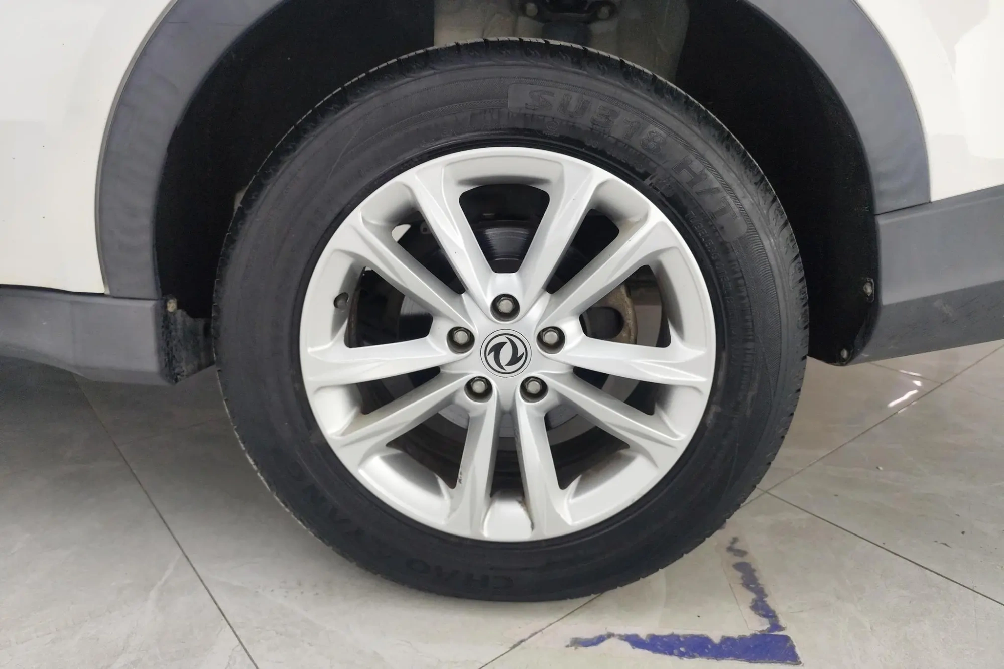 Dongfeng Fengguang Scenery 580 1.8L manual comfort type