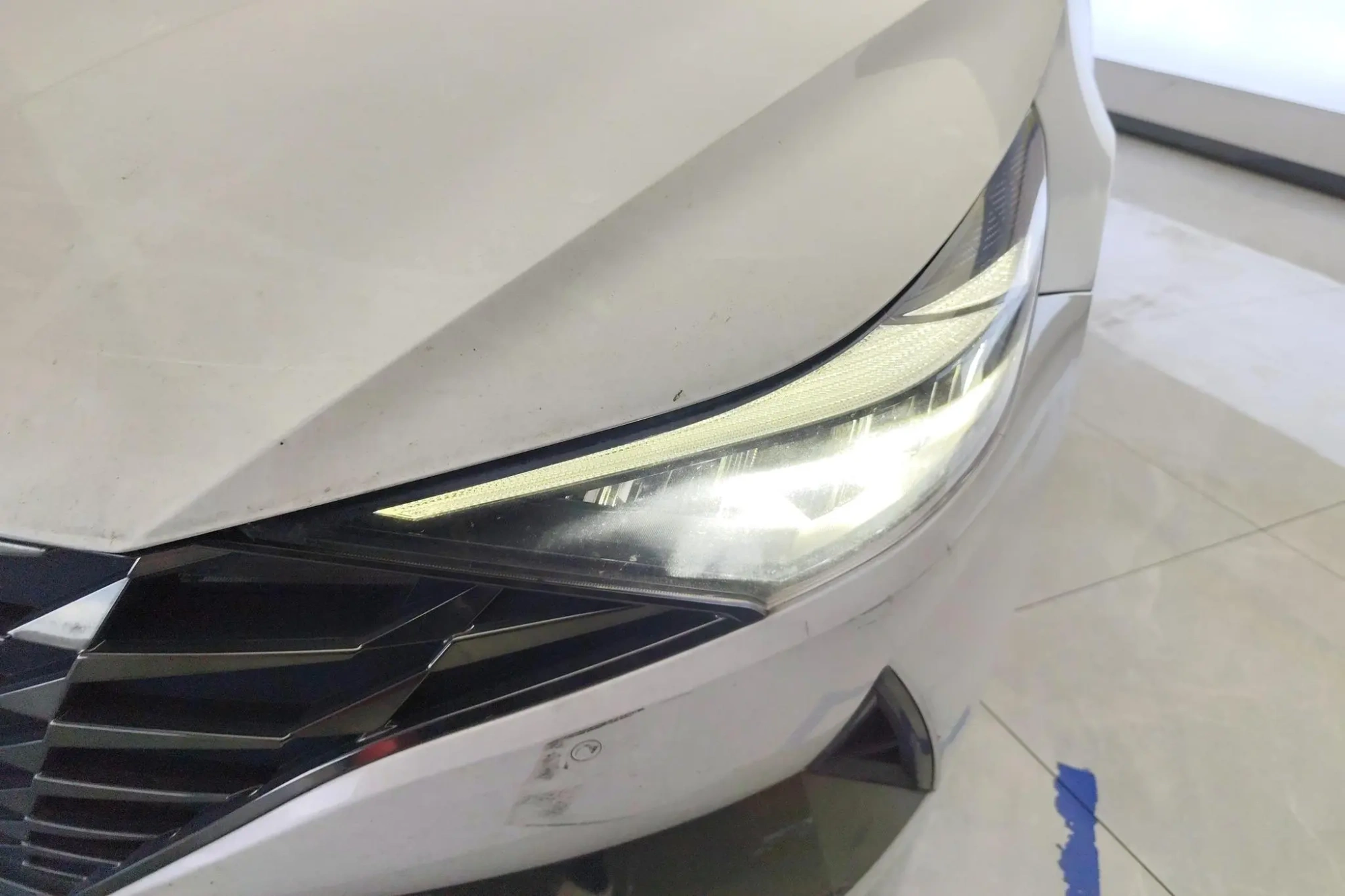 Hyundai Elantra 1.5L CVT LUX Premium Edition
