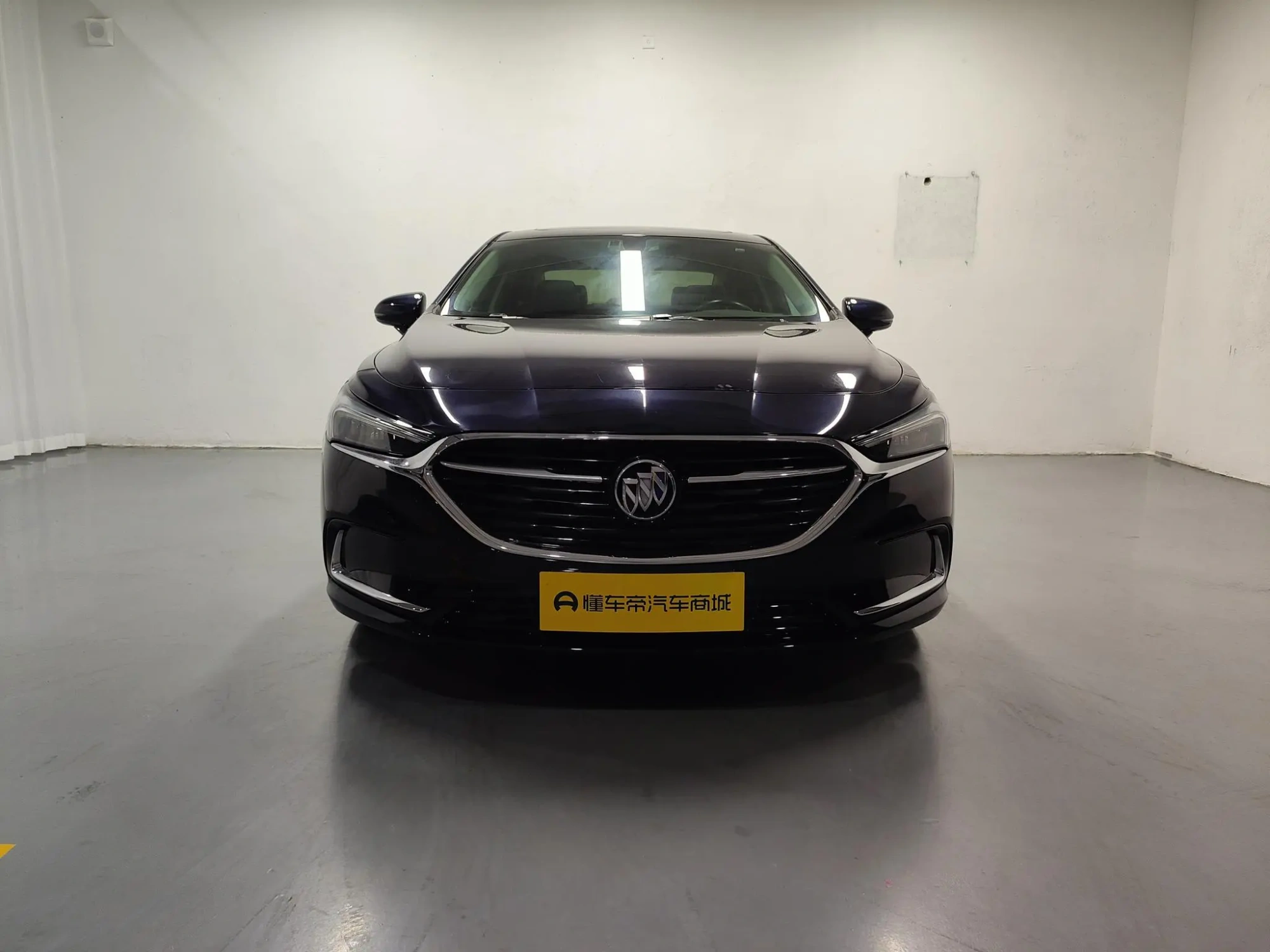 Buick Lacrosse 652T luxury