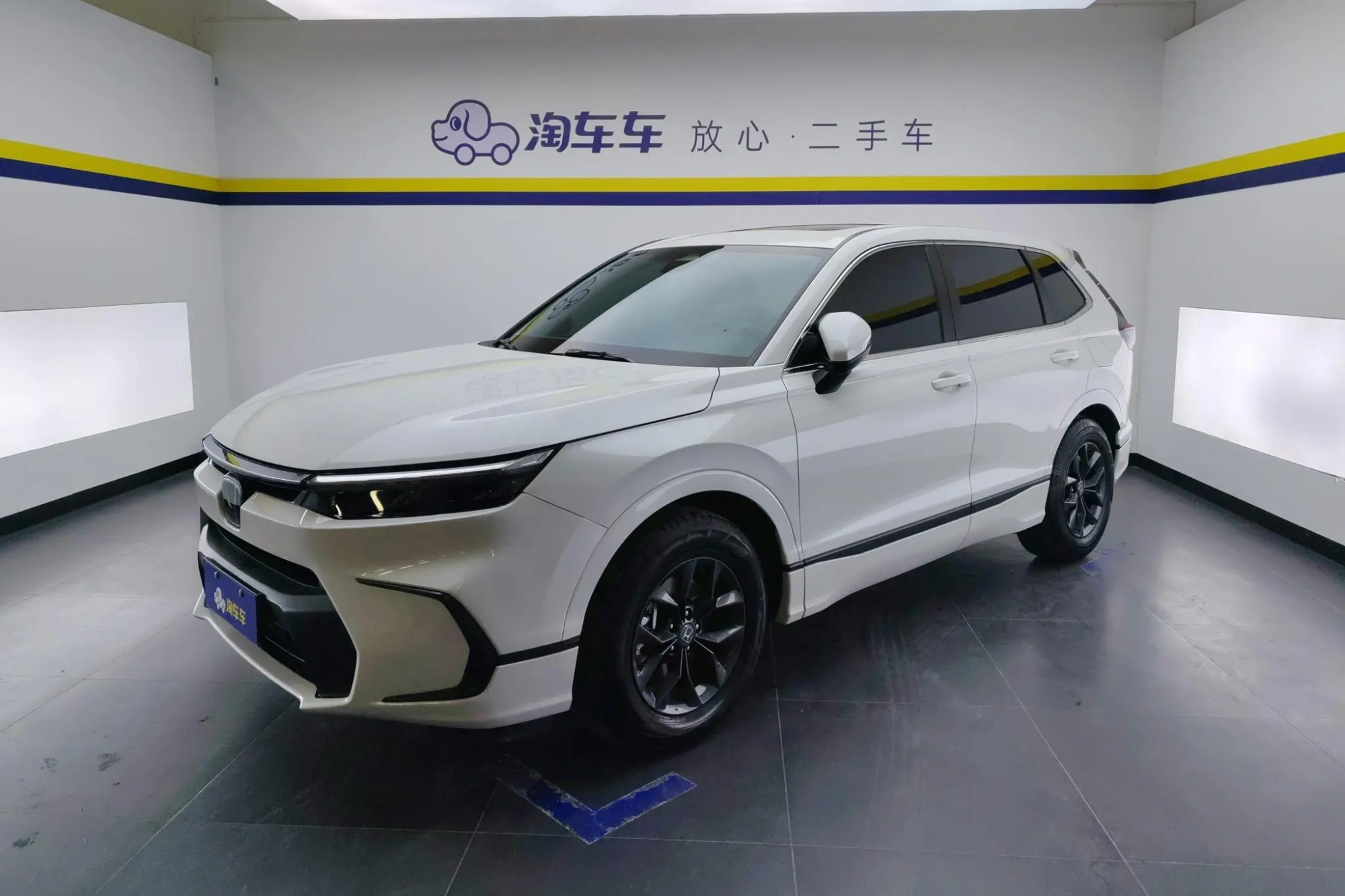 Honda Hao Ying 240TURBO CVT two-wheel drive Deluxe Edition