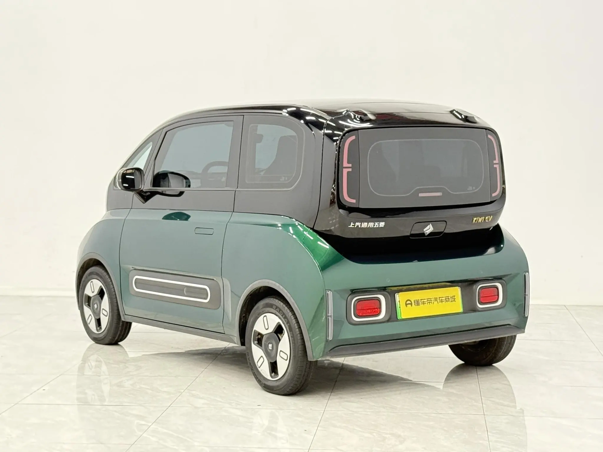 Baojun Baojun KiWi EV Designer Light Edition Ternary Lithium