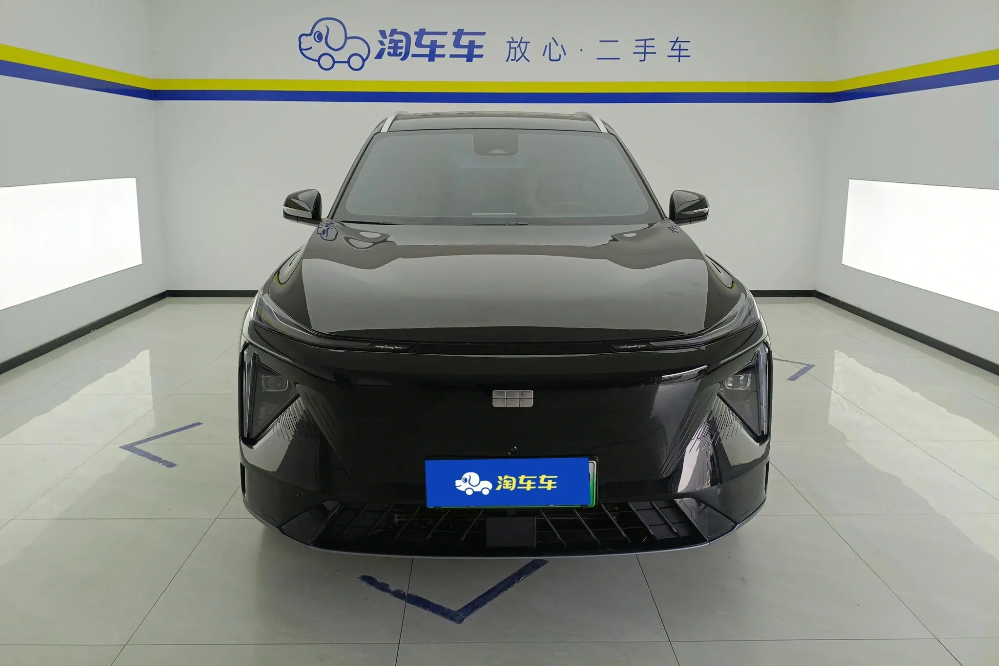 Geely Galaxy Galaxy L7 1.5T DHT 115km MAX