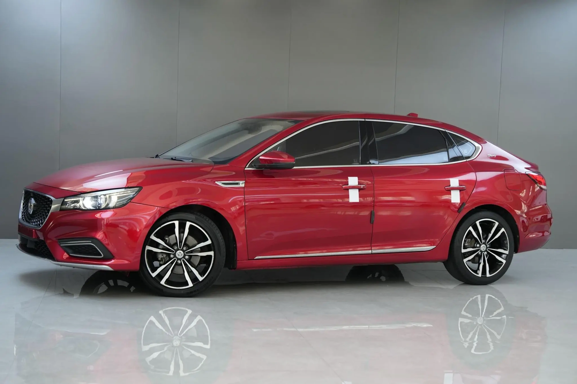 MG MG6 20T automatic Trophy Exclusive Internet version Country VI