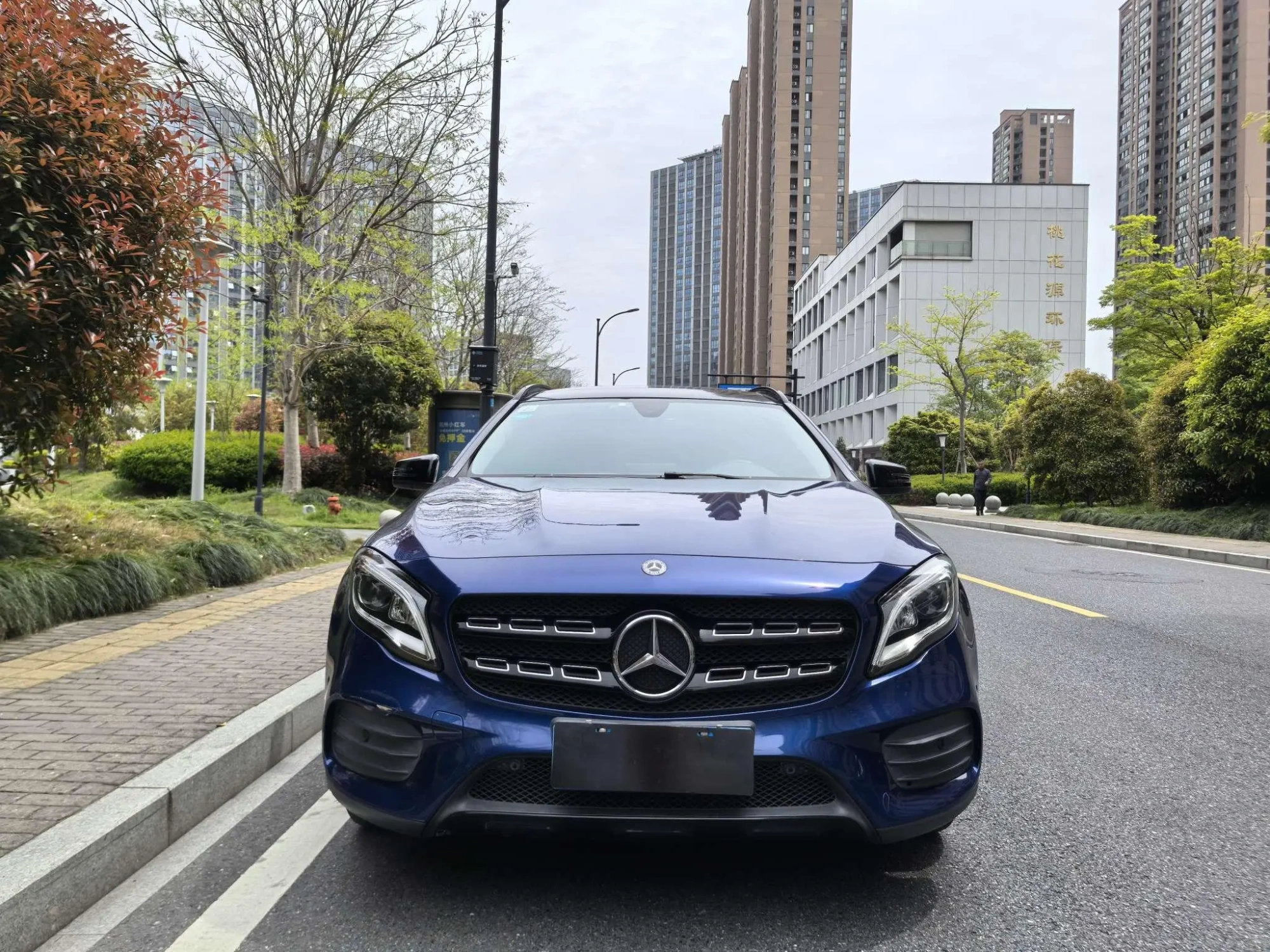 Mercedes-Benz Mercedes-Benz GLA GLA 220 4MATIC sports type