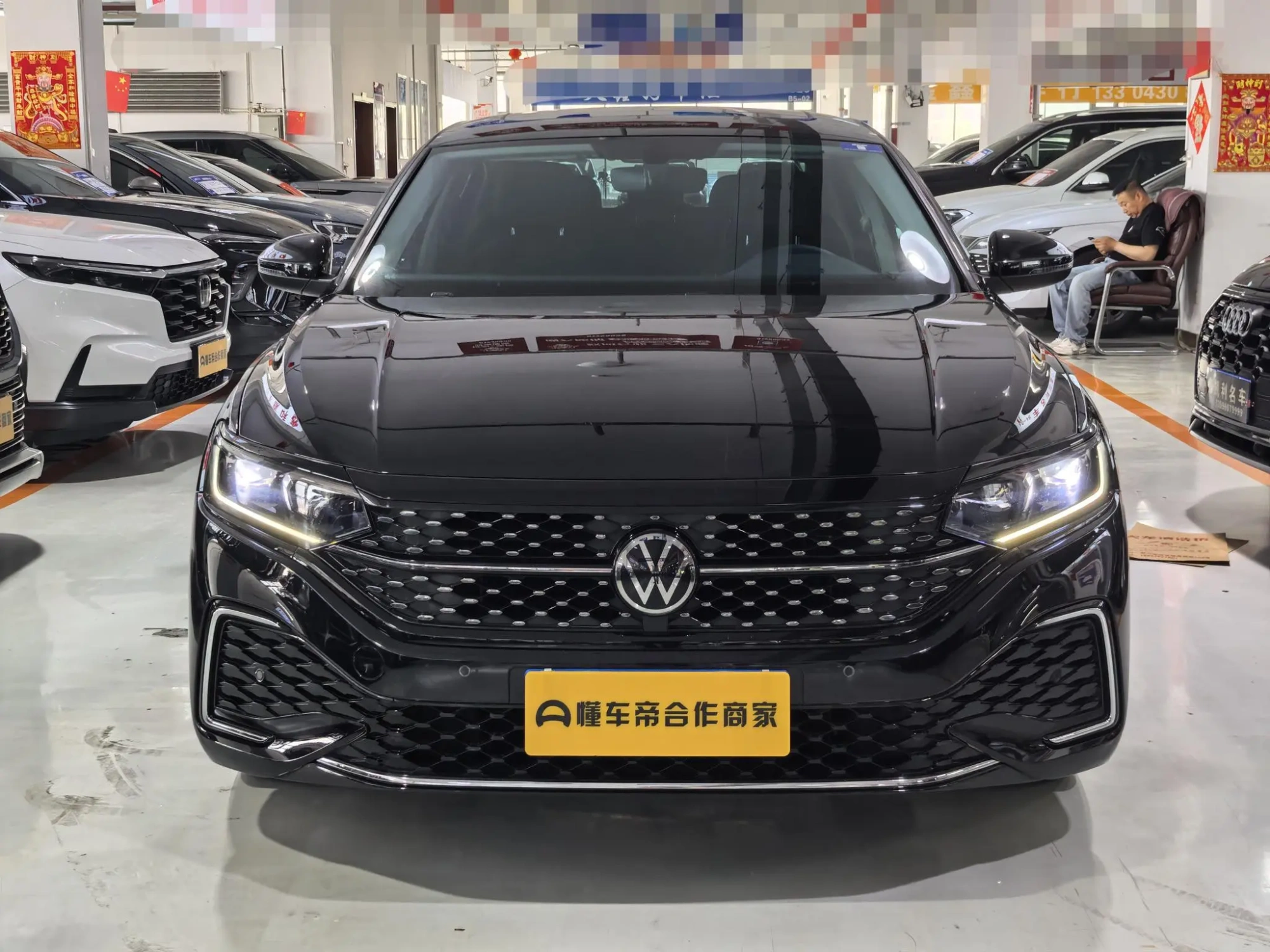 Volkswagen Passat Outstanding 330TSI Starry Sky Elite Edition