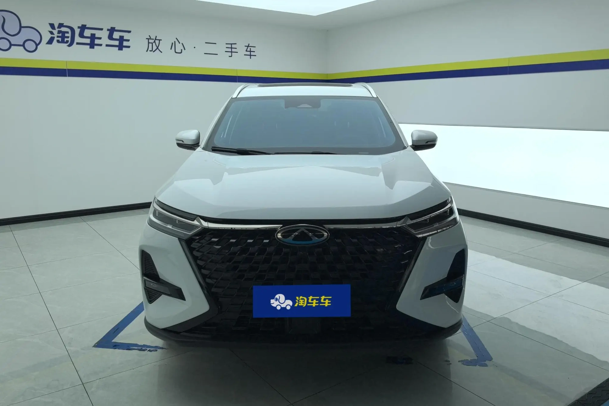 Chery Fulwin Tiggo 8 PRO Champion Edition 390T four-wheel drive Peak Edition 7-seater