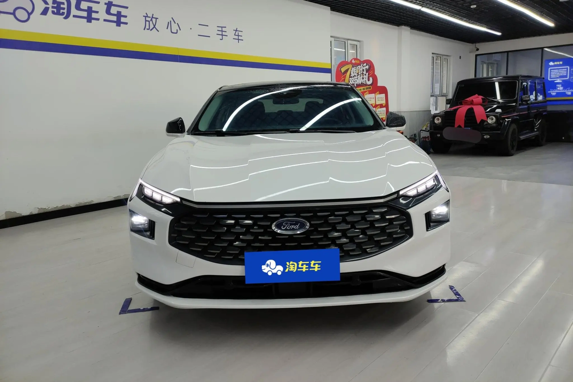 Ford Mondeo EcoBoost 245 Luxury