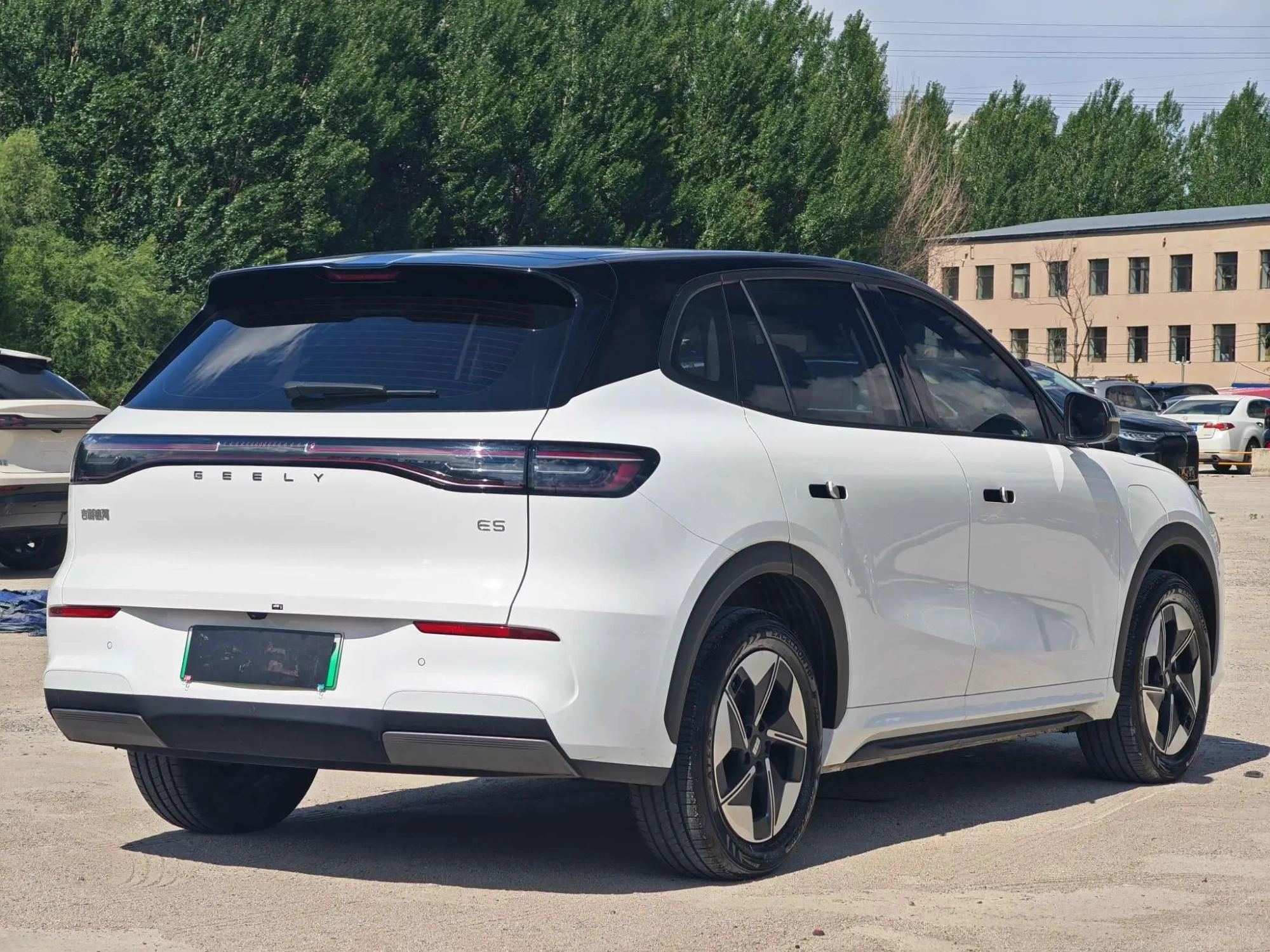 Geely Galaxy Galaxy E5 440km Discovery Edition