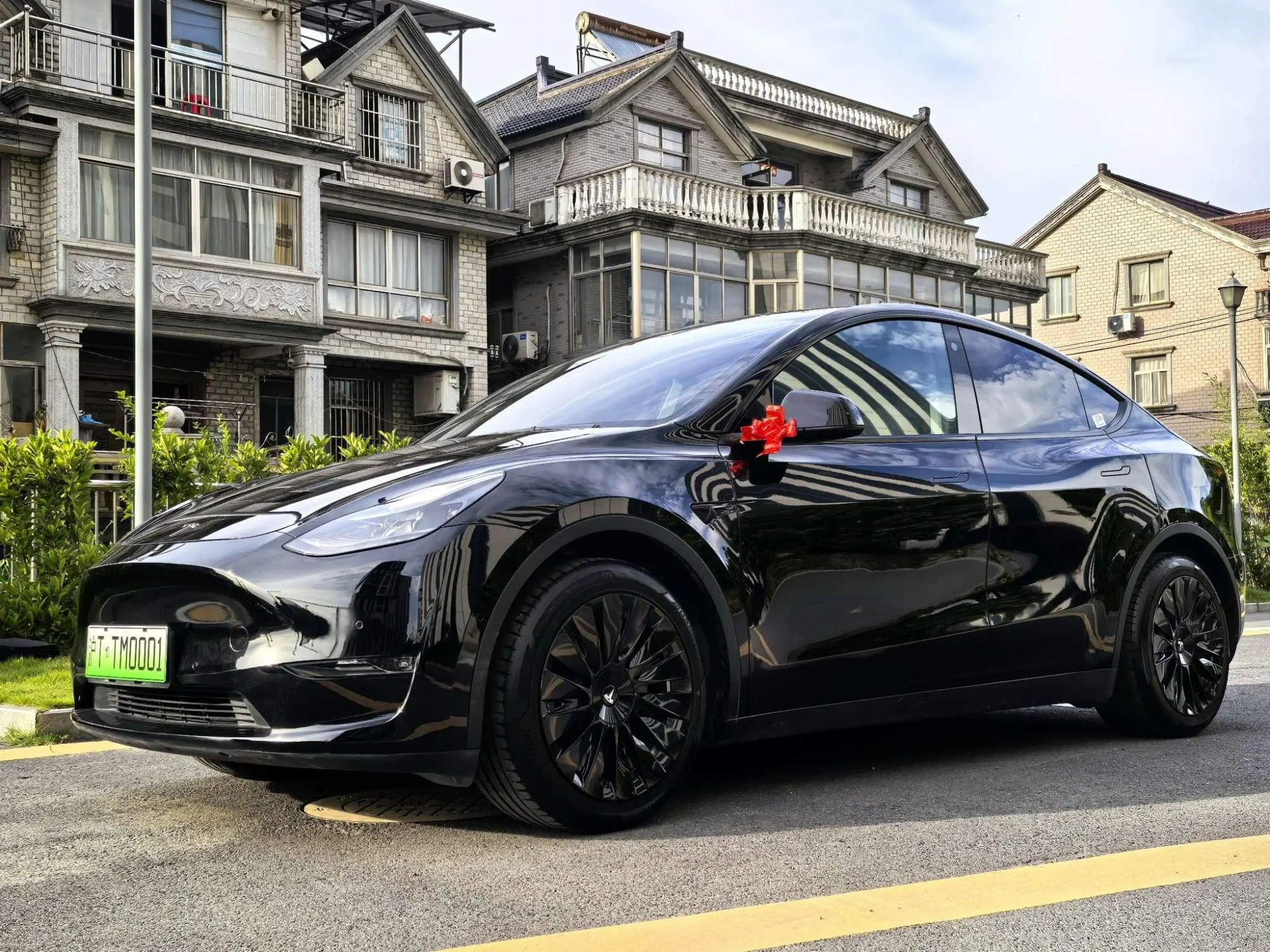 Tesla Model Y Standard battery life, rear-wheel drive version