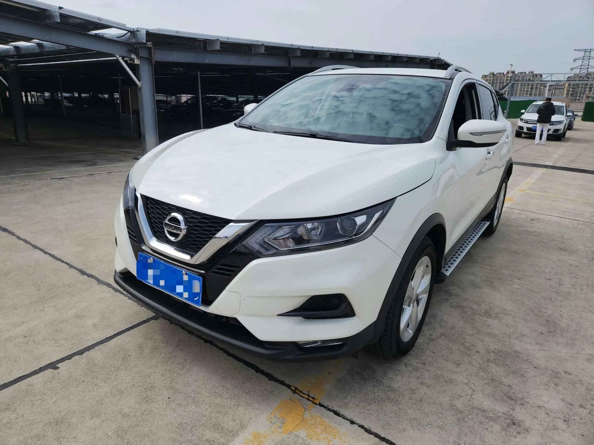 Nissan Qashqai 2.0 L XV Smart Edition