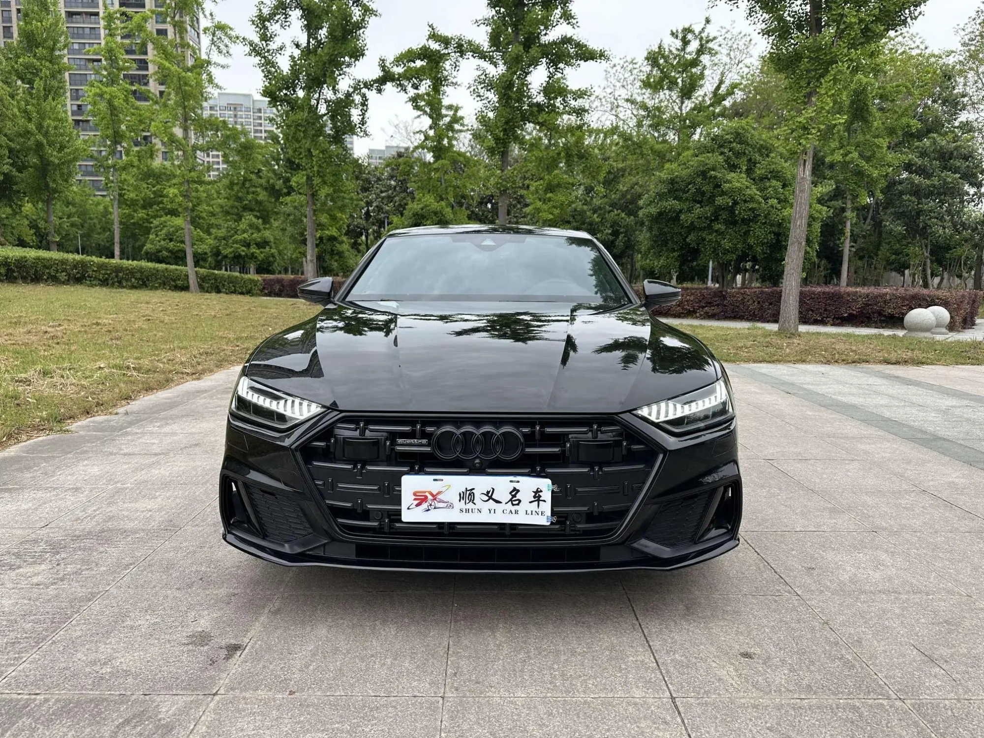 Audi Audi A7L 45 TFSI quattro S-line Black Samurai Edition