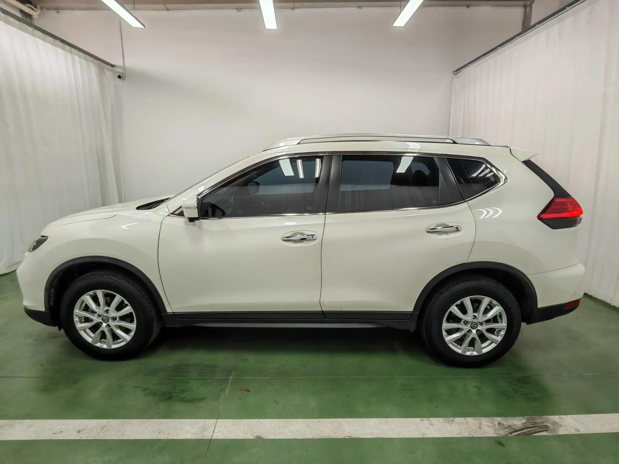 Nissan Qijun 2.0L CVT Zhilian Comfort Edition 2WD