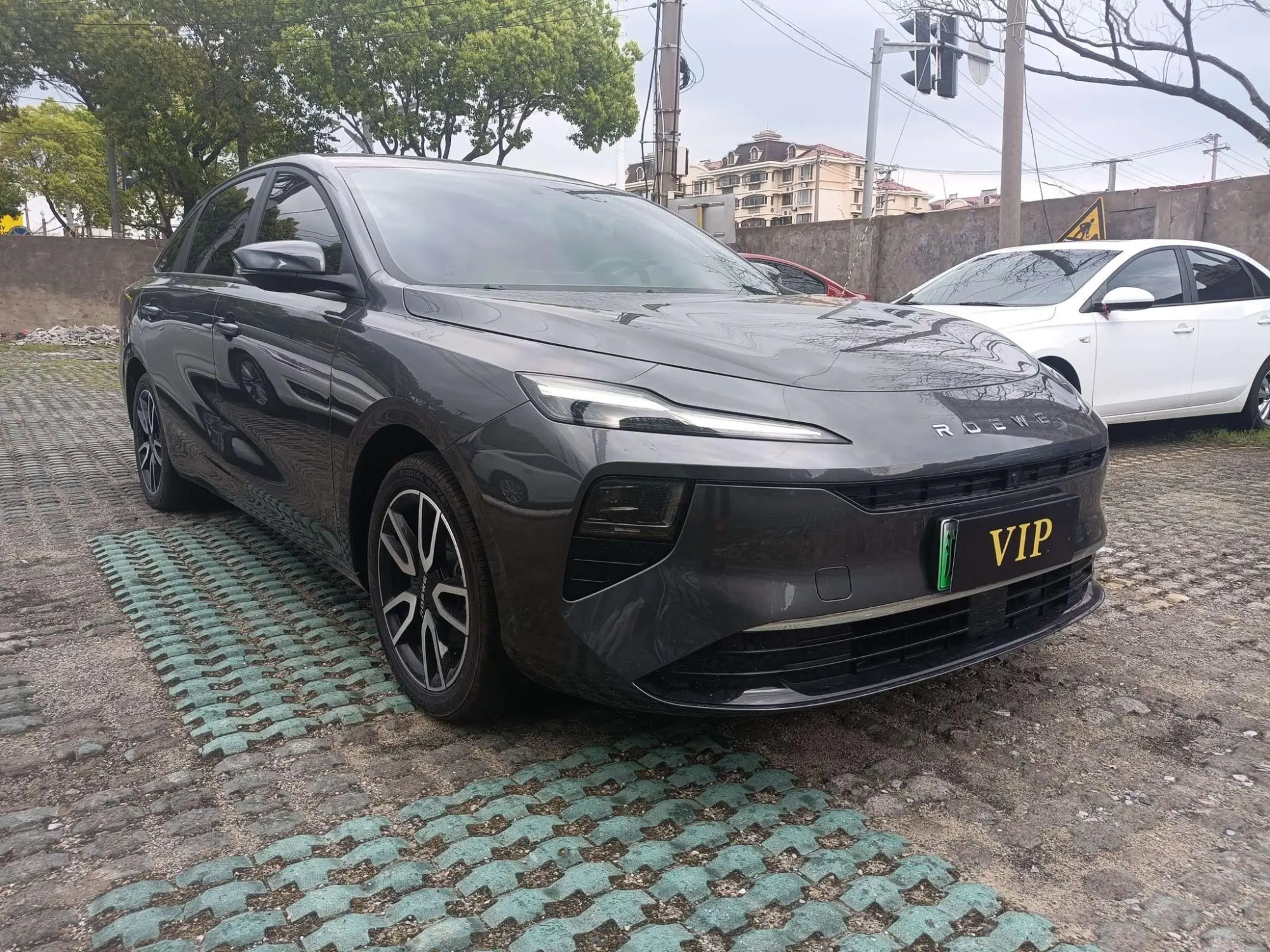 Roewe Roewe D6 520km Comfort Edition