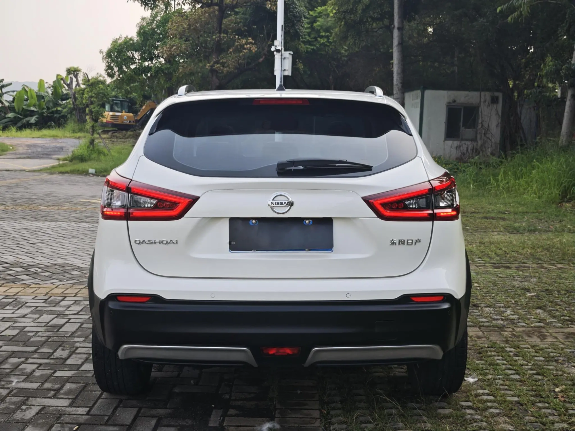 Nissan Qashqai 2.0L XV Prem.Deluxe Edition
