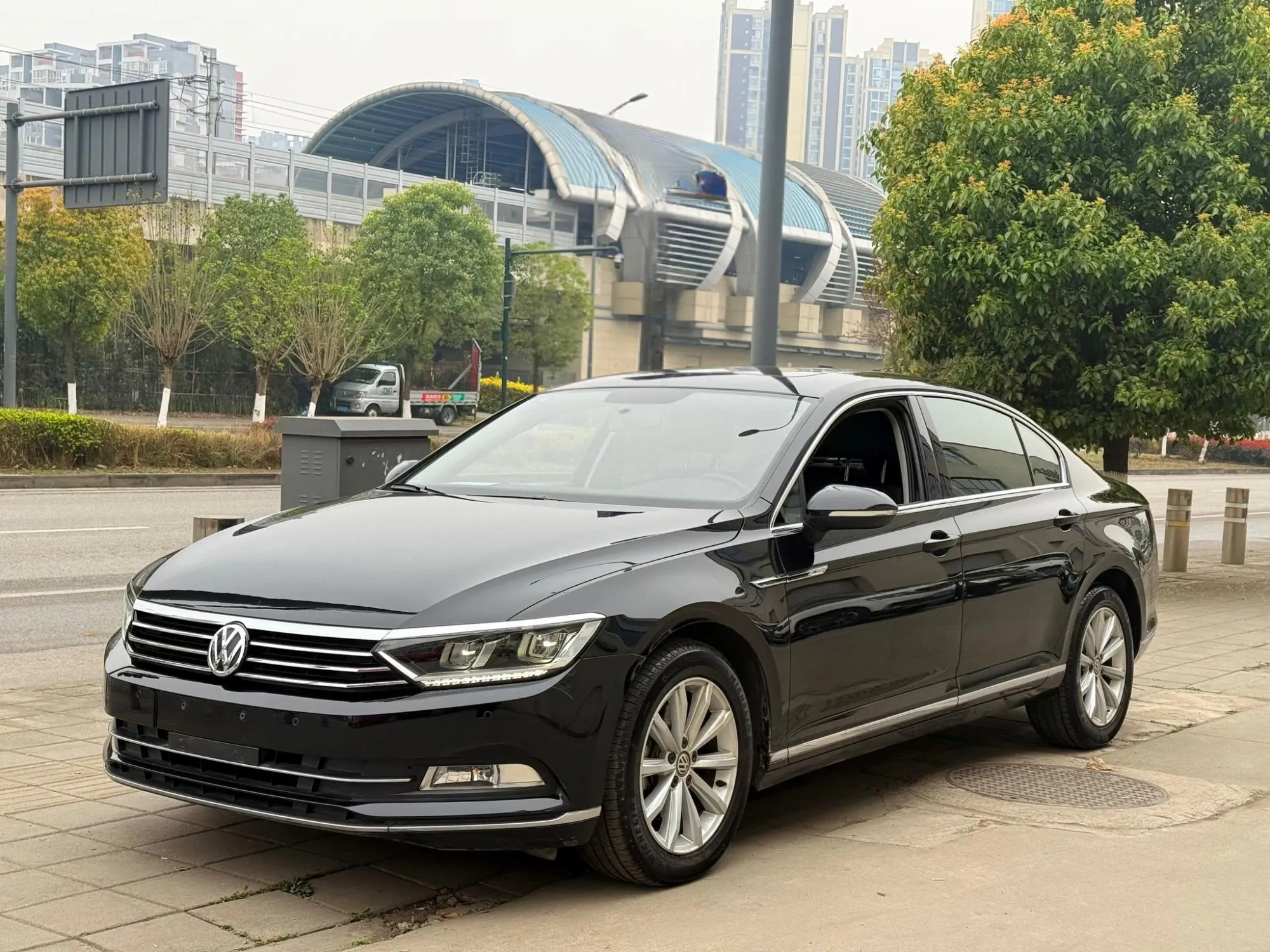 Volkswagen Magotan 330TSI DSG leading country VI
