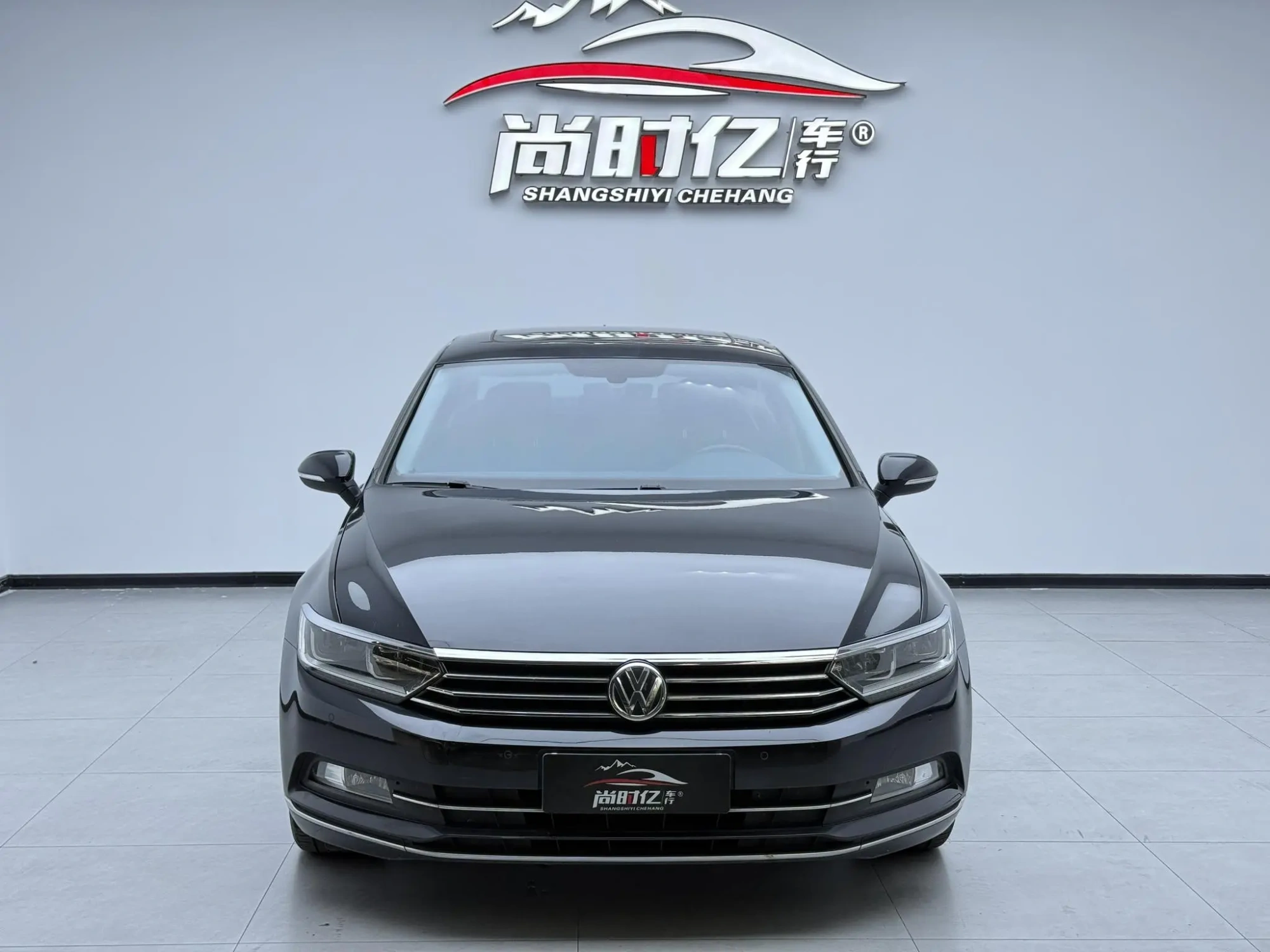Volkswagen Magotan 330TSI DSG Luxury Country VI