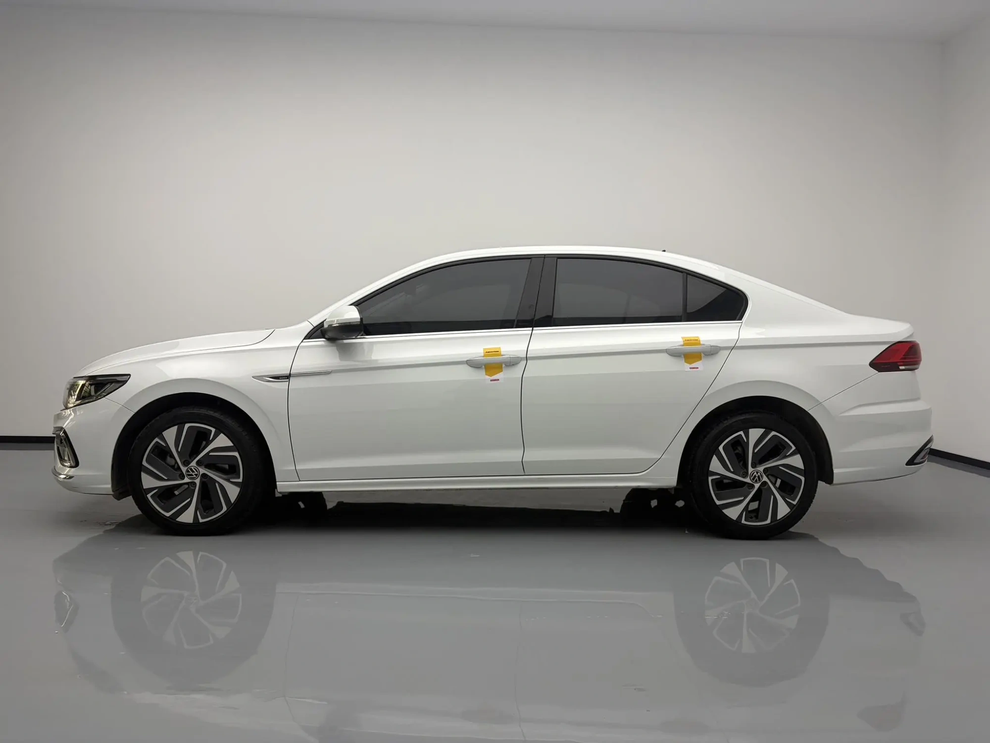 Volkswagen Bora 300TSI DSG Premium Edition