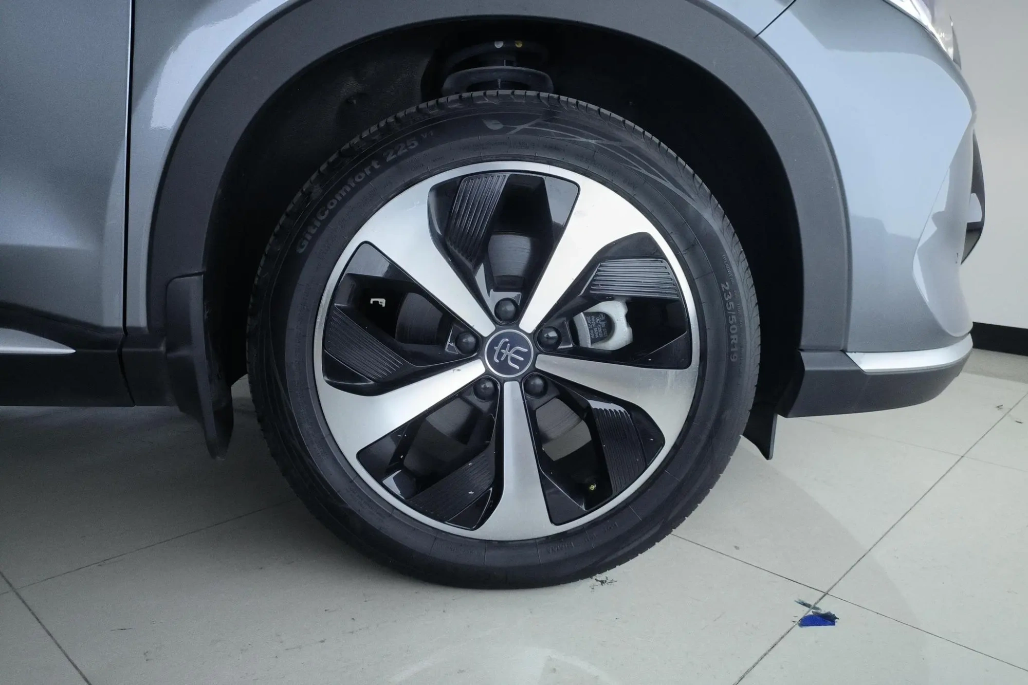 BYD Song PLUS DM DM-i 110KM two-wheel drive flagship PLUS