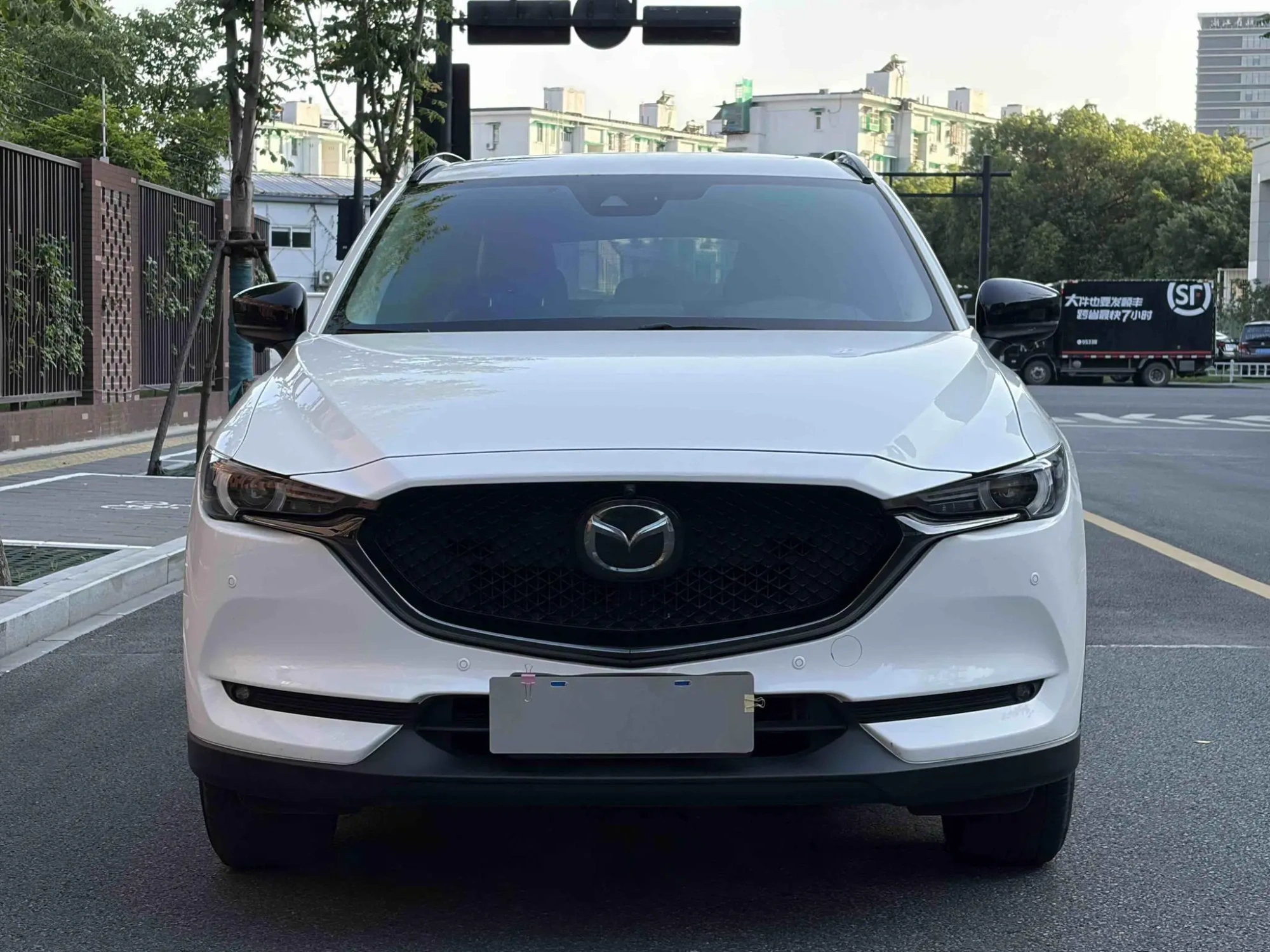 Mazda Mazda CX-5 2.5L automatic two-wheel drive Black Knight type