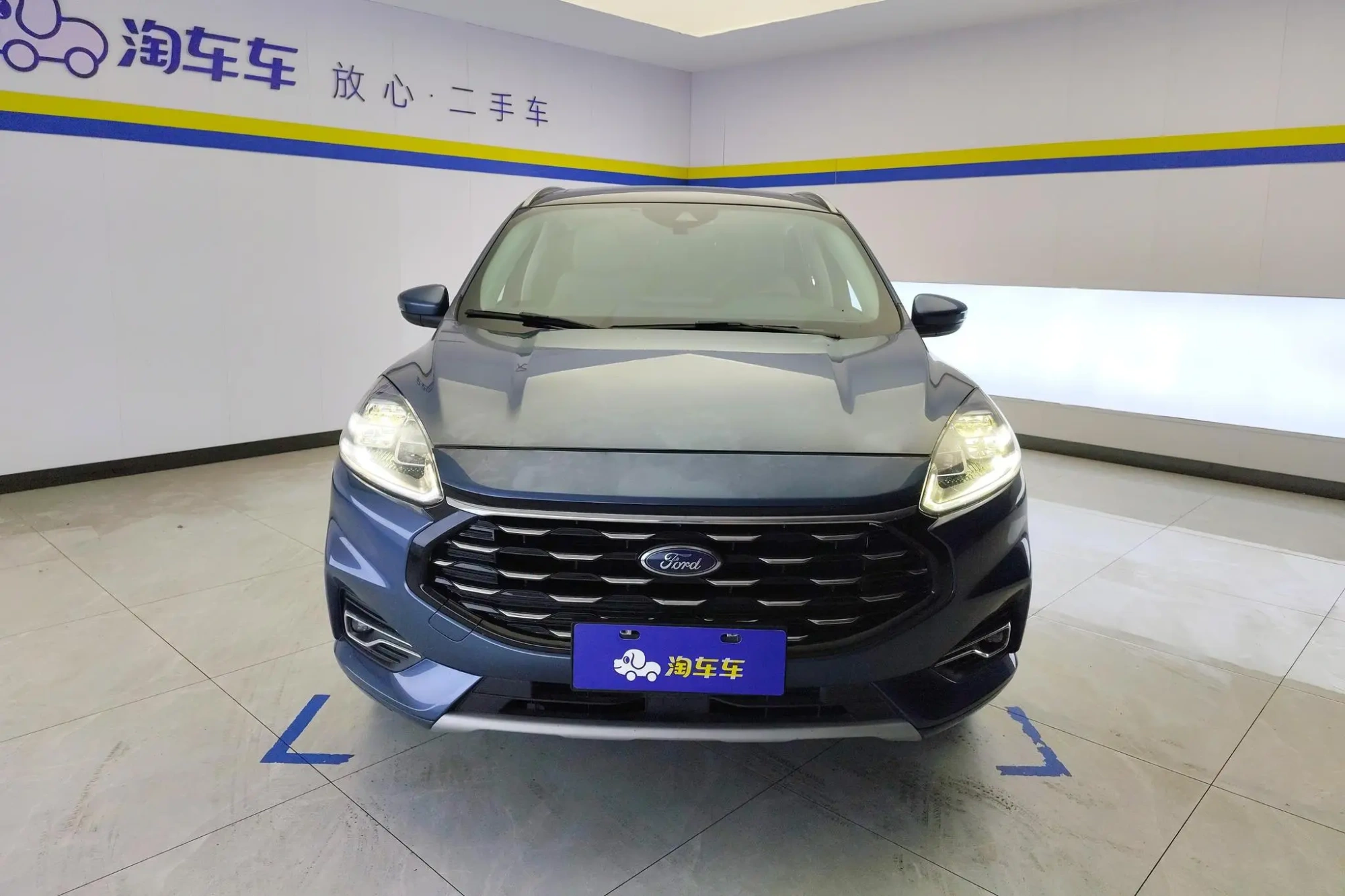 Ford Ruiji EcoBoost 245 four-wheel drive Jiaxiang model