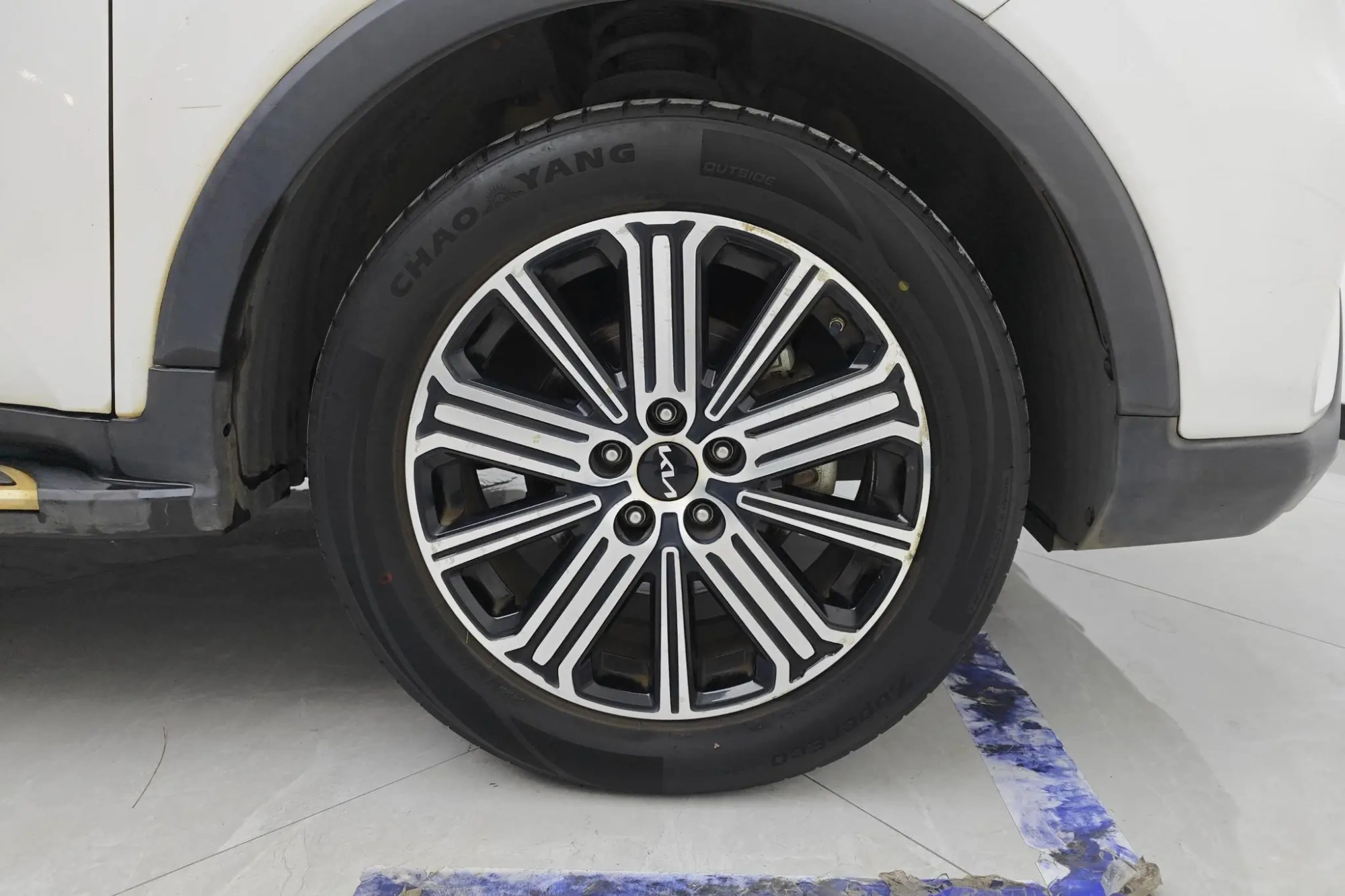 Kia Smart running Ace 2.0L Challenge Edition
