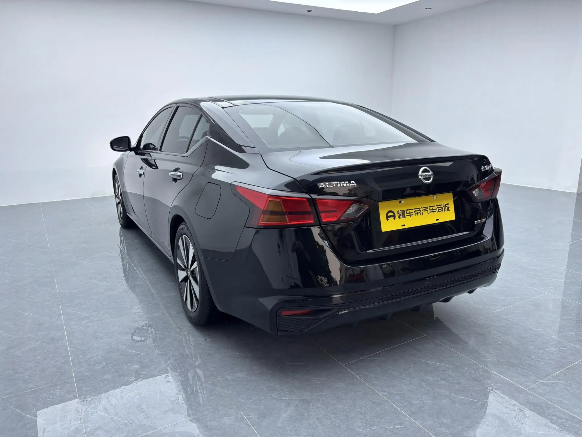 Nissan Teana 2.0 L XL Comfort Edition