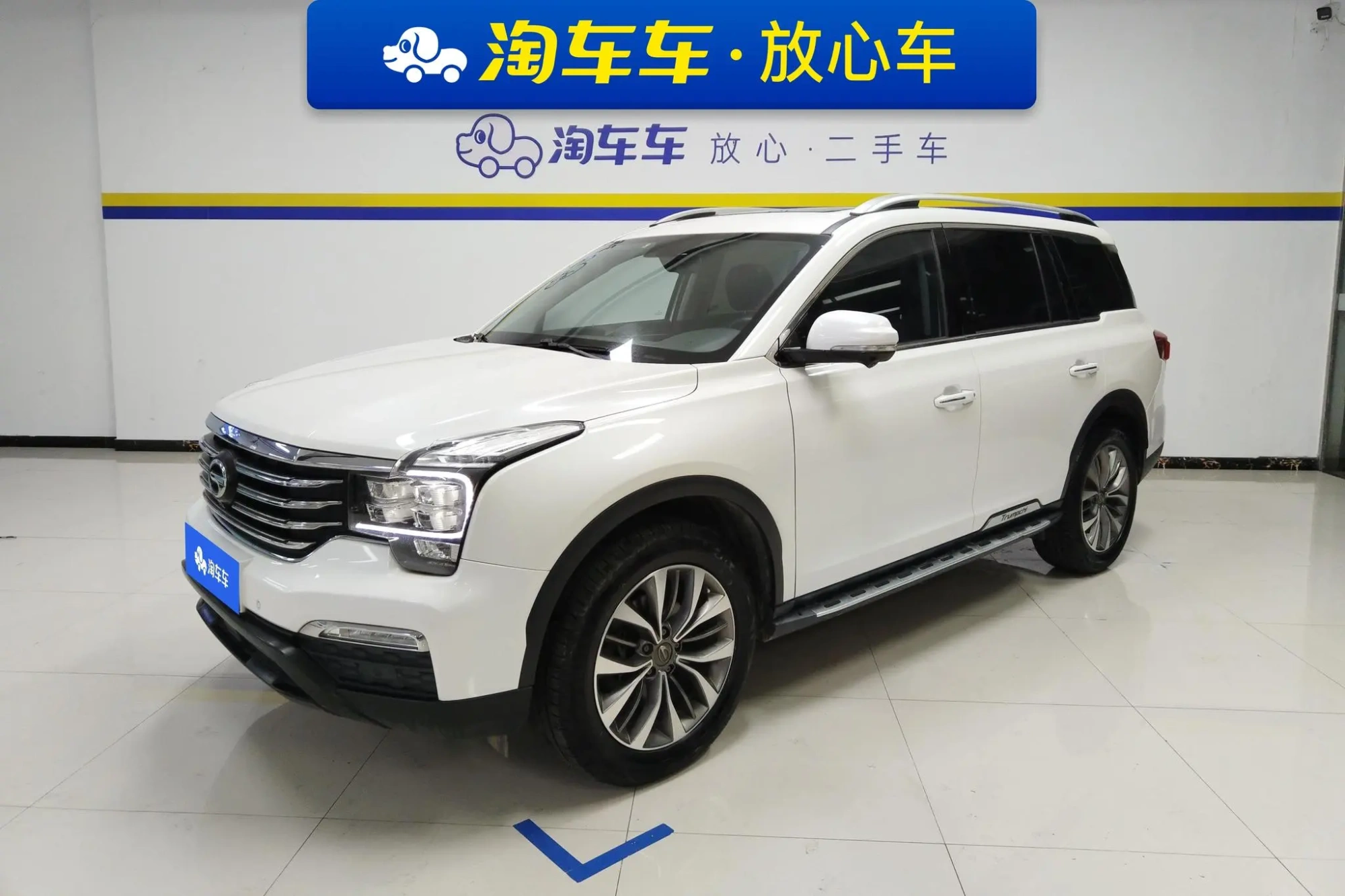GAC Trumpchi GS8 320T two-wheel drive luxury Zhilian Edition 7 seats