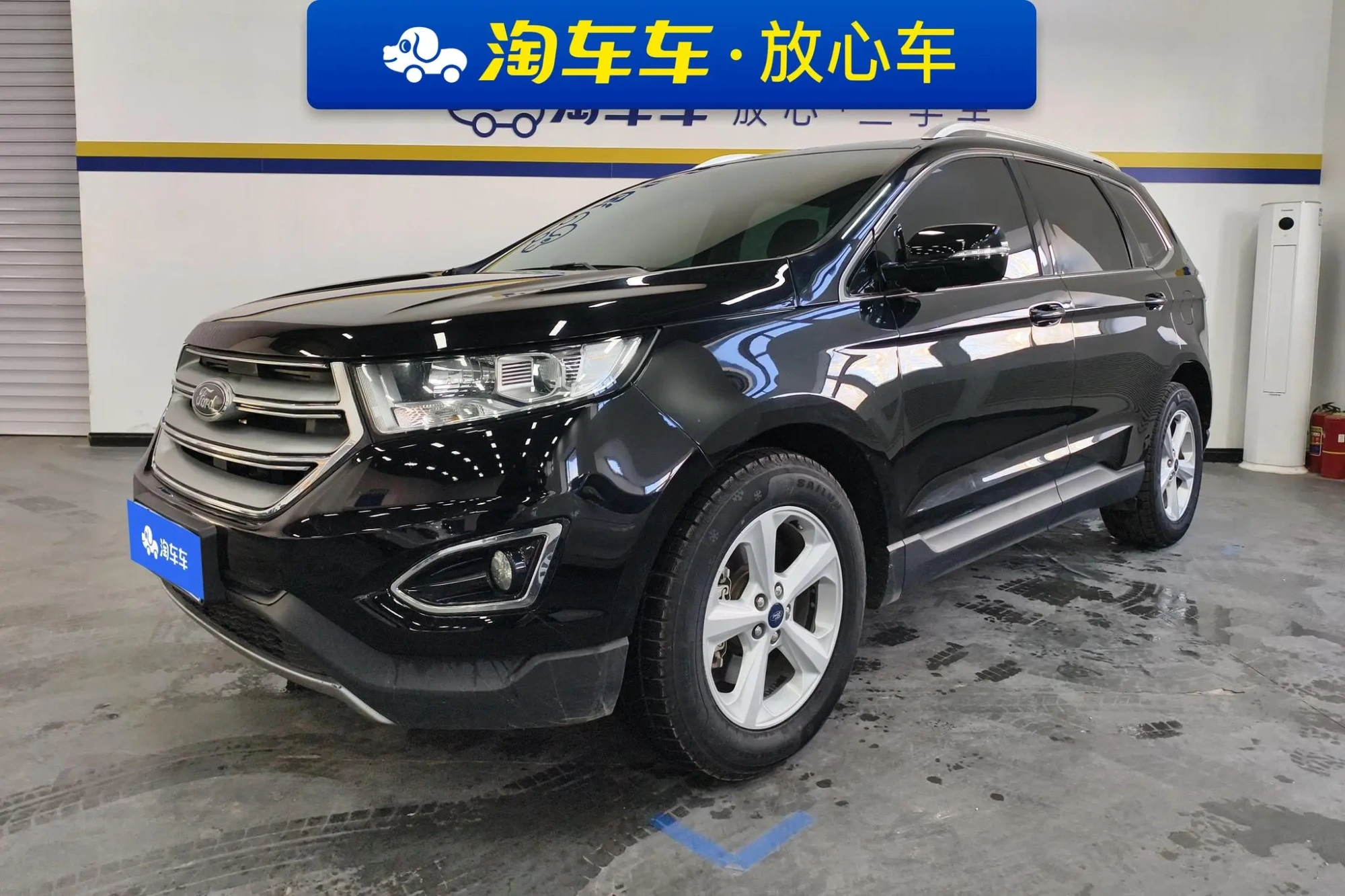 Ford Sharp World EcoBoost 245 two-wheel drive elite 5-seater country VI
