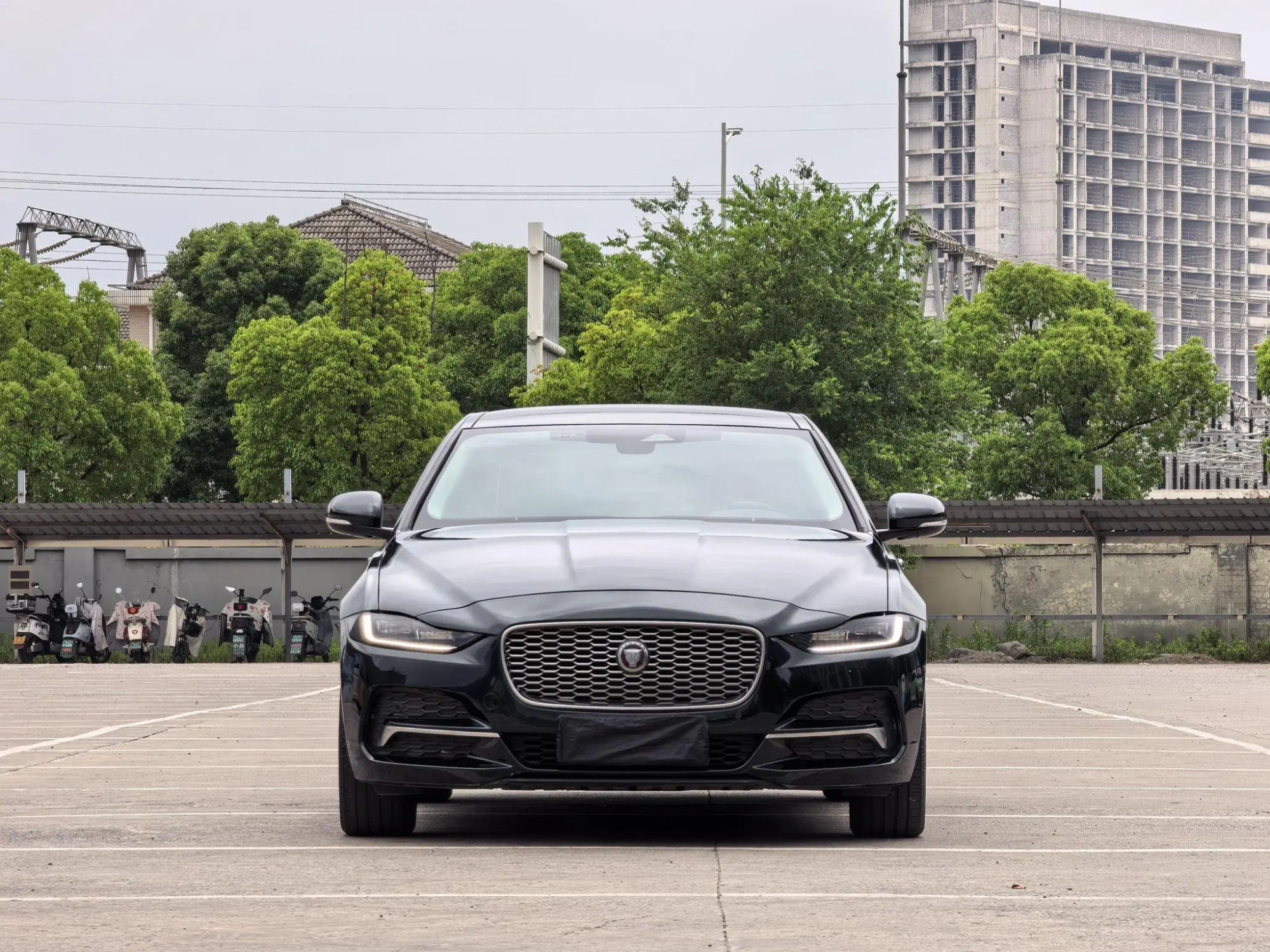 Jaguar Jaguar XEL 2.0T 250PS S aggressive and elegant version