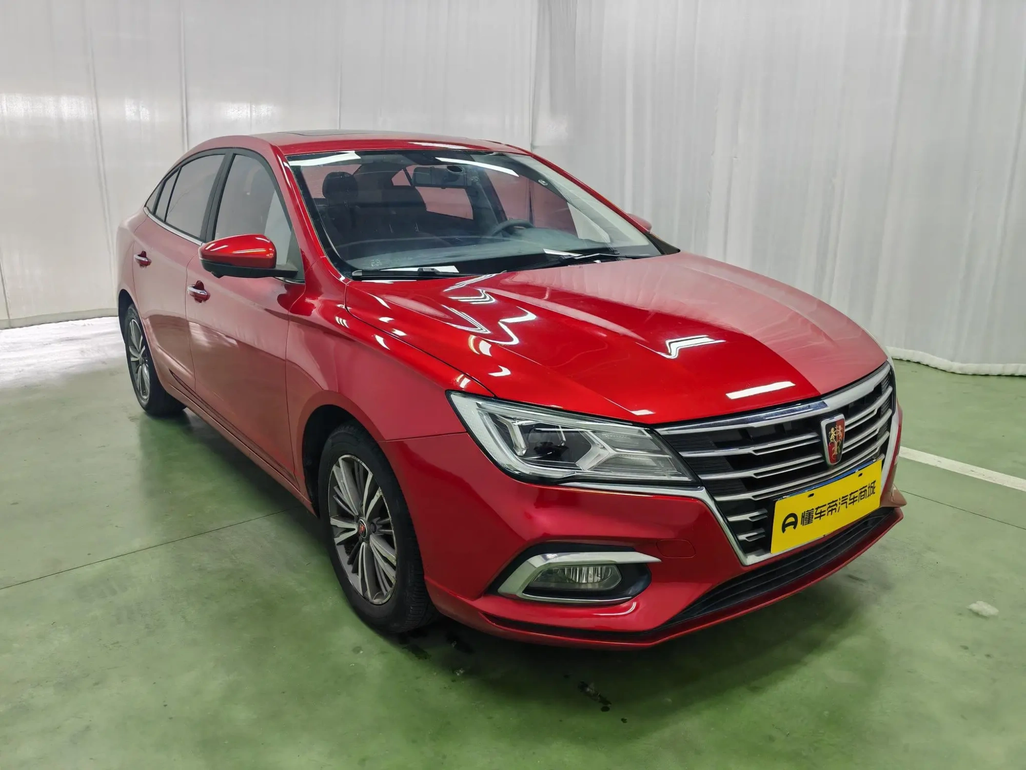 Roewe Roewe i5 1.5L automatic 4G Interconnection Linghao Ultimate Edition Country VI