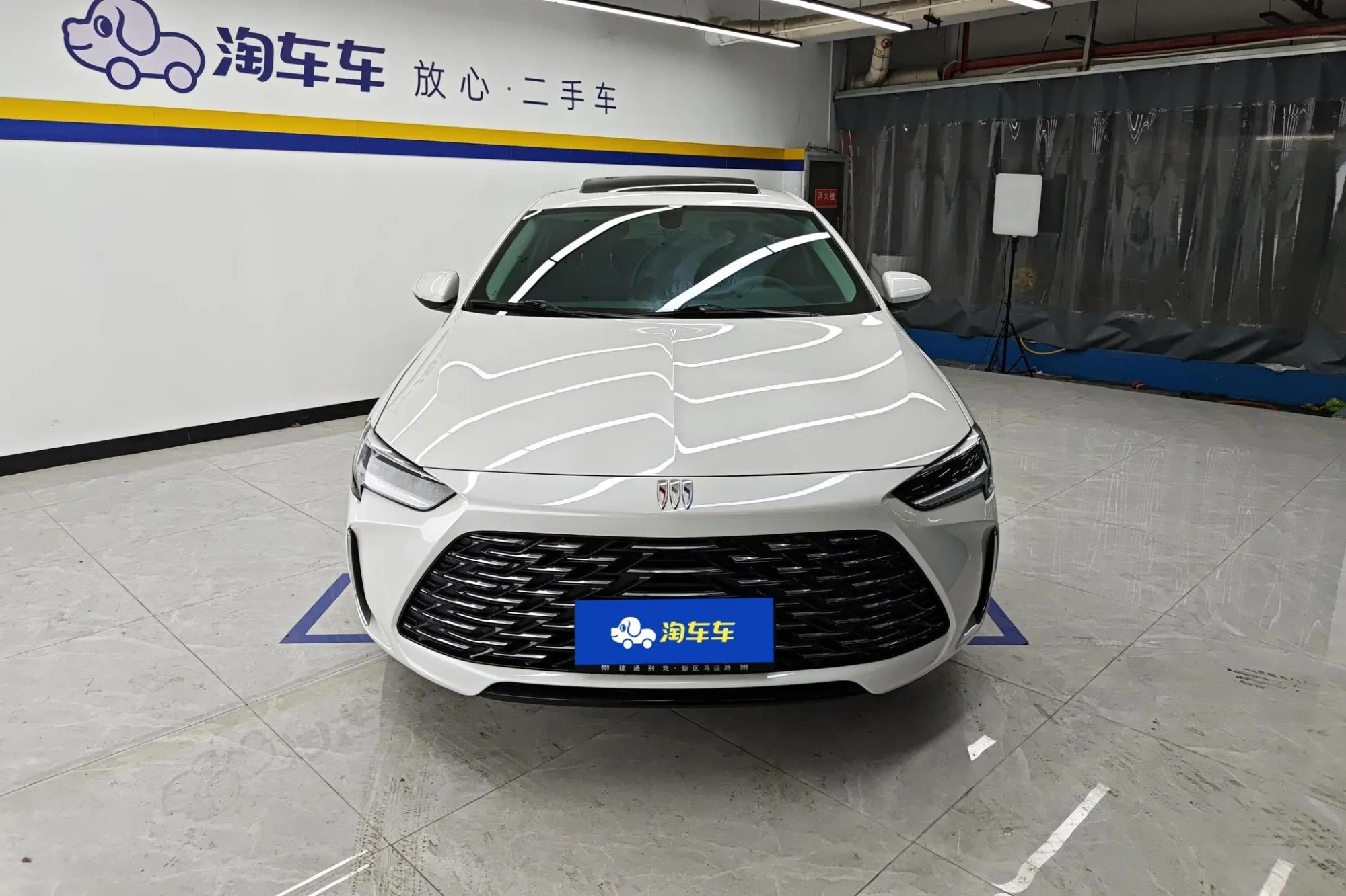 Buick Regal 25T Premium Edition