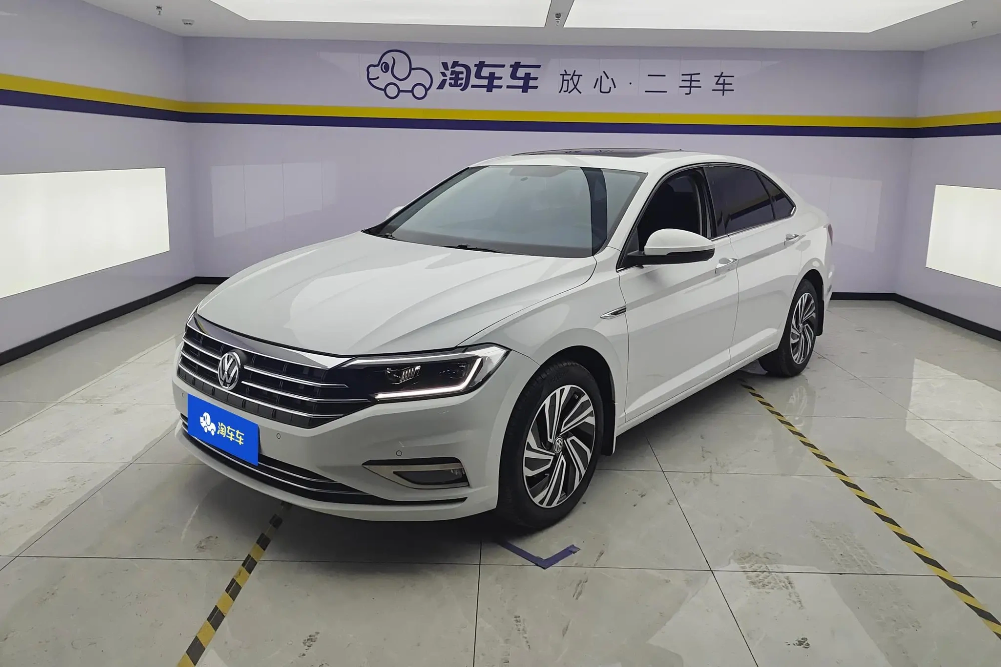 Volkswagen Sagitar 280TSI DSG Beyond Edition