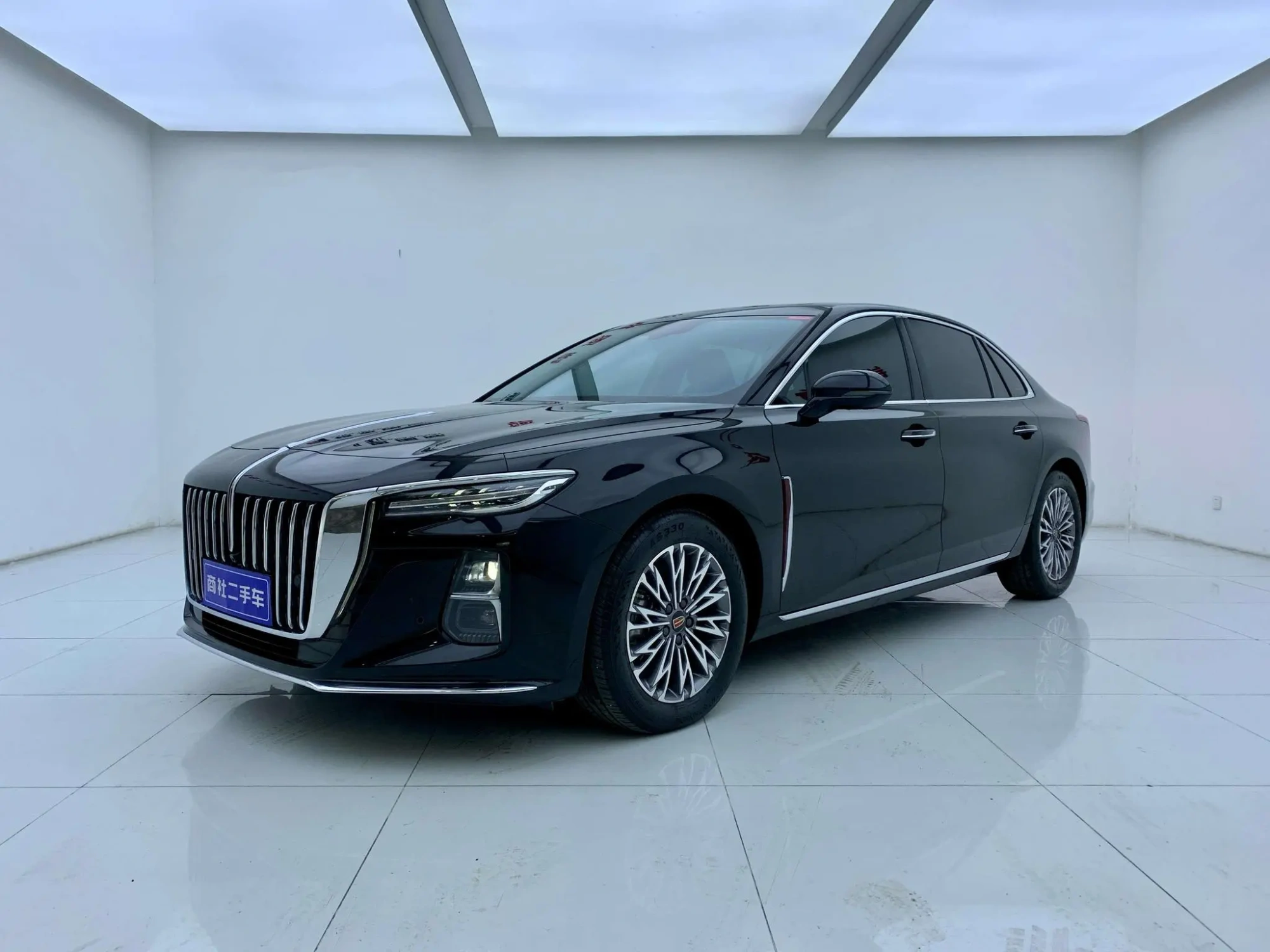 Hongqi Hongqi H5 1.5T DCT Zhilian Flag Rhyme Version