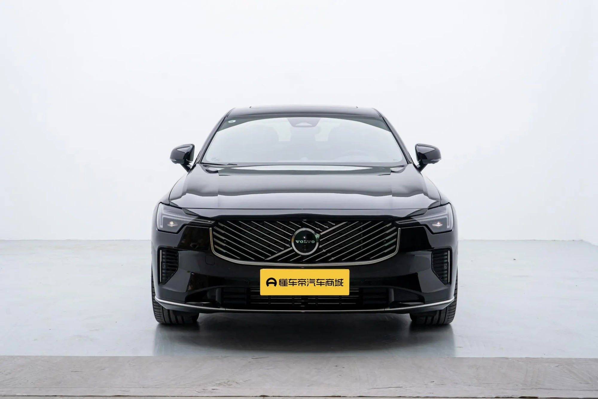 Volvo Volvo S90 PHEV T8 four-wheel drive long battery life Zhiya Deluxe Edition