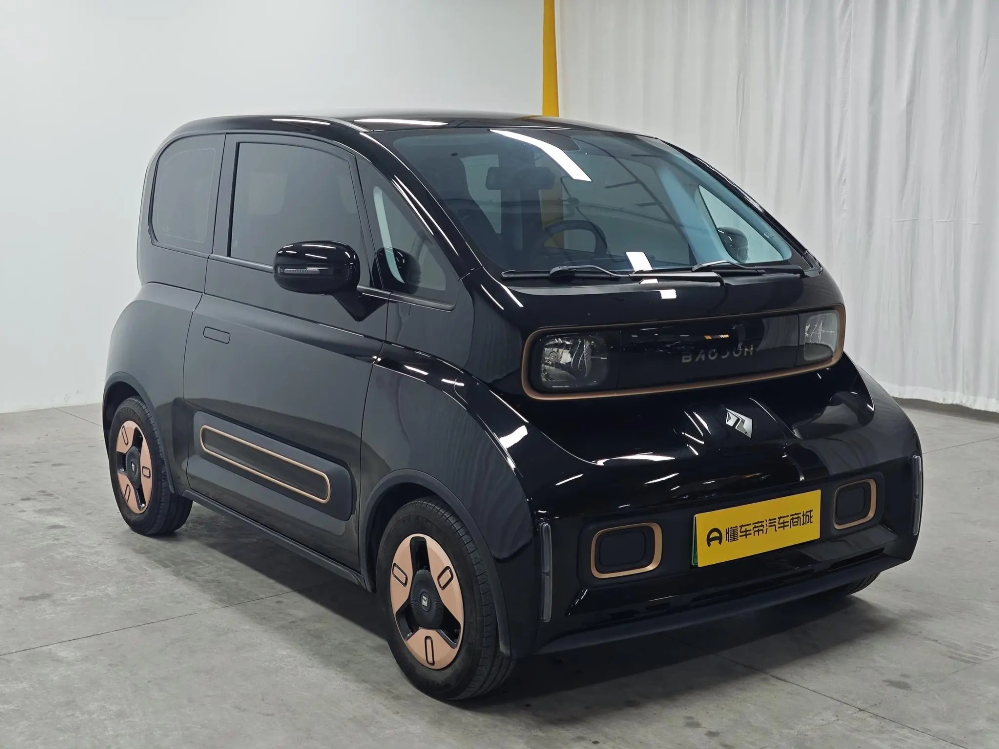 Baojun Baojun KiWi EV Designer Light Edition Ternary Lithium