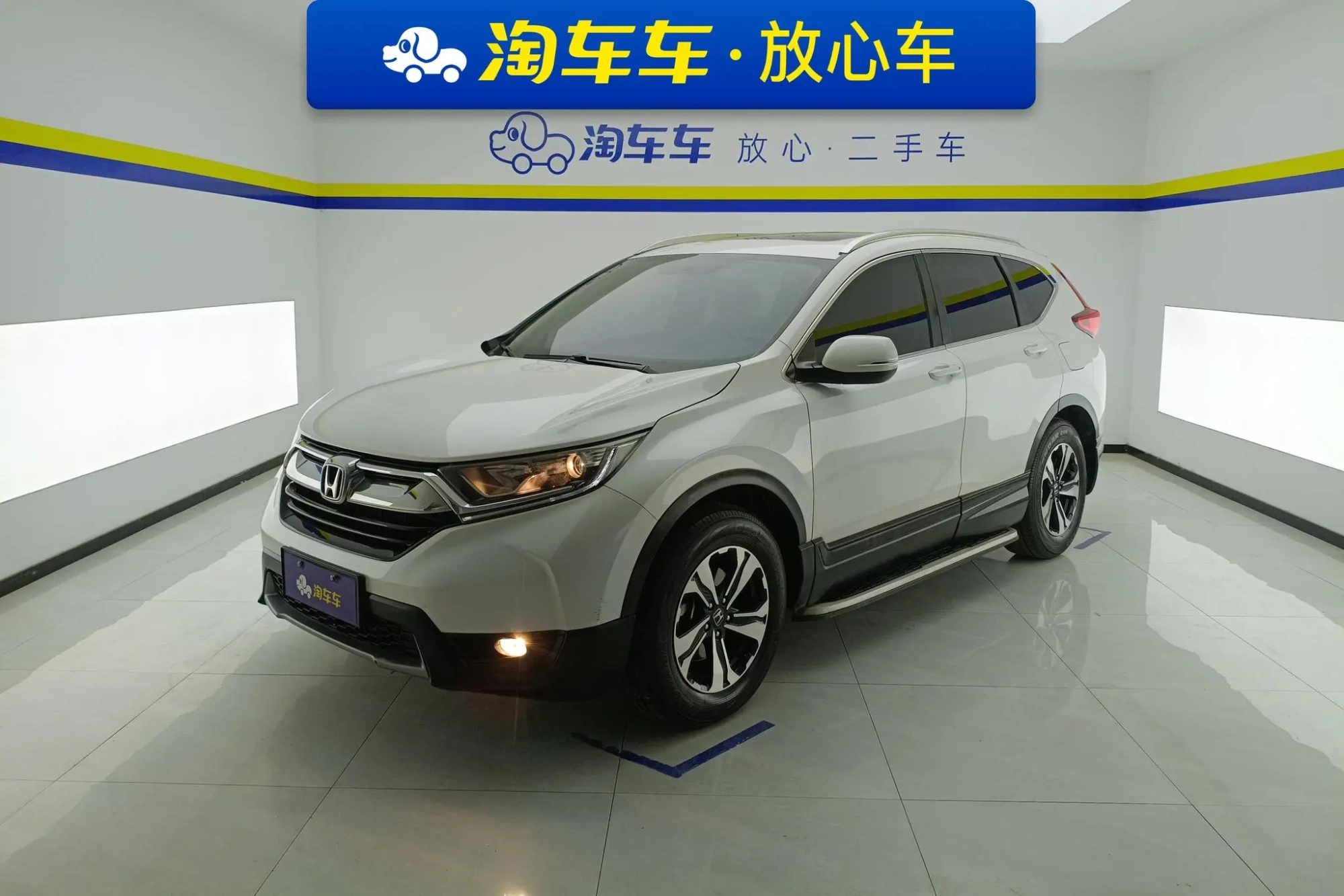 Honda Honda CR-V 240TURBO CVT two-wheel drive comfort version Country V