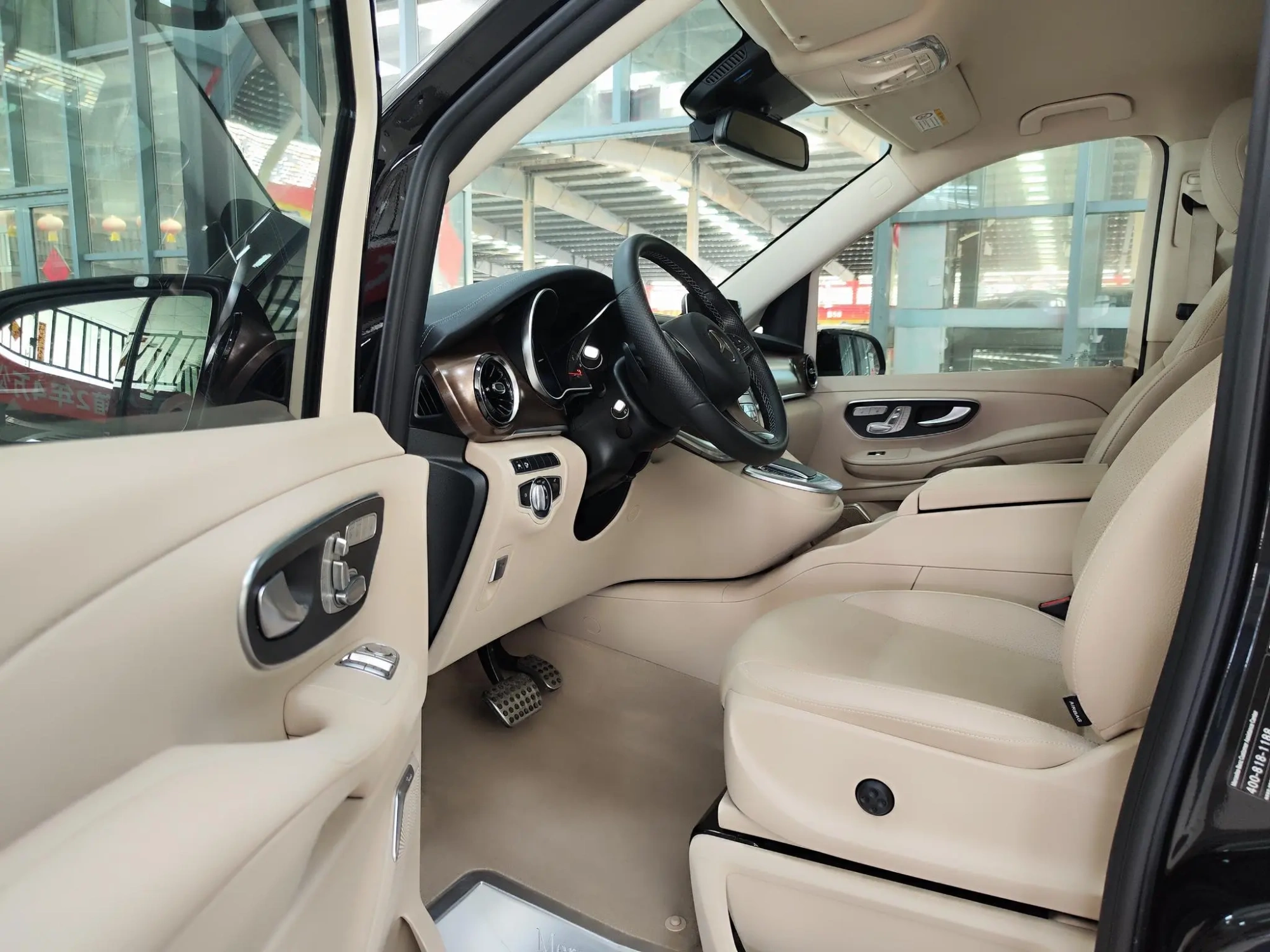 Mercedes-Benz Mercedes-Benz V-class V 260 Premium Edition