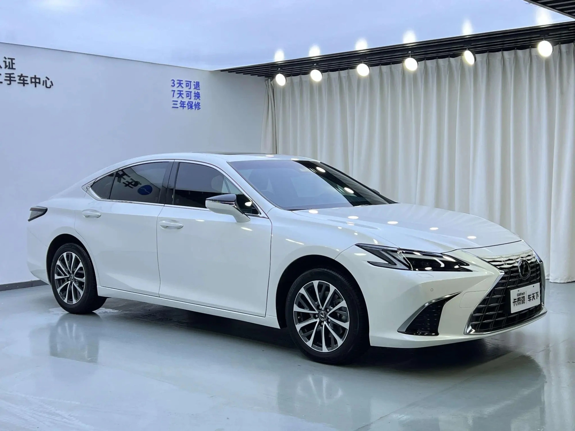 Lexus Lexus ES 200 Premium Edition
