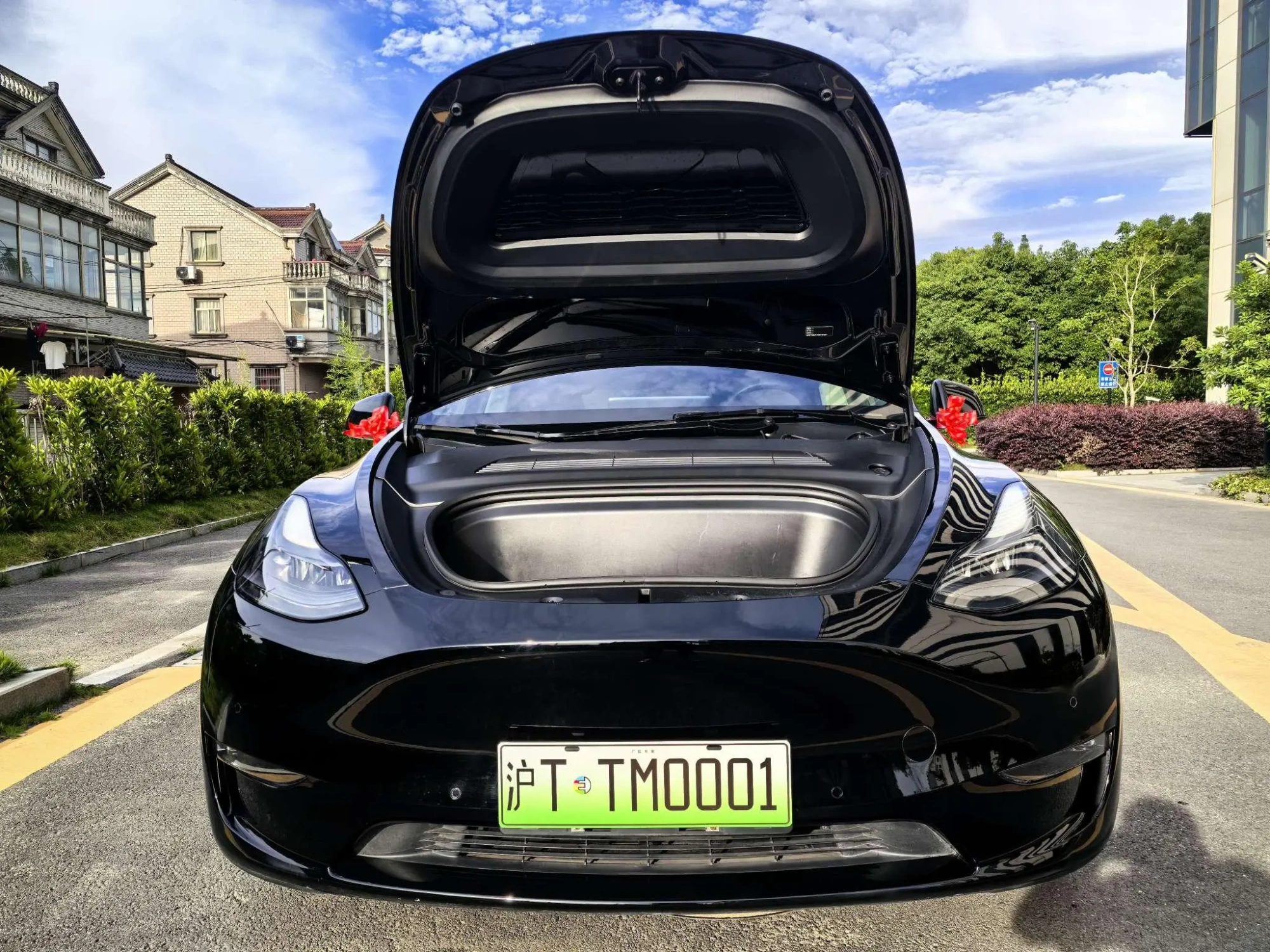 Tesla Model Y Standard battery life, rear-wheel drive version