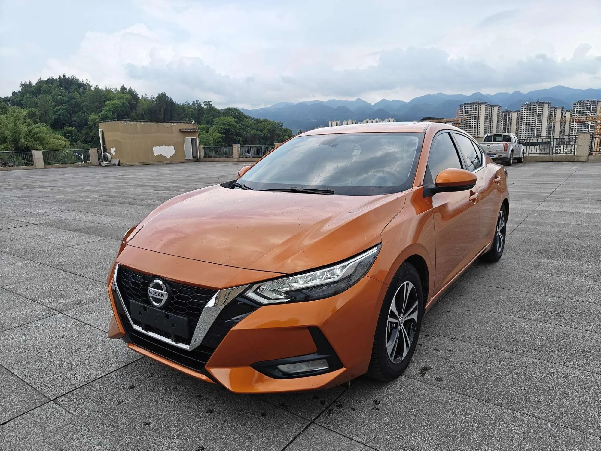 Nissan Xuan Yi 1.6L XL CVT Enjoy Edition