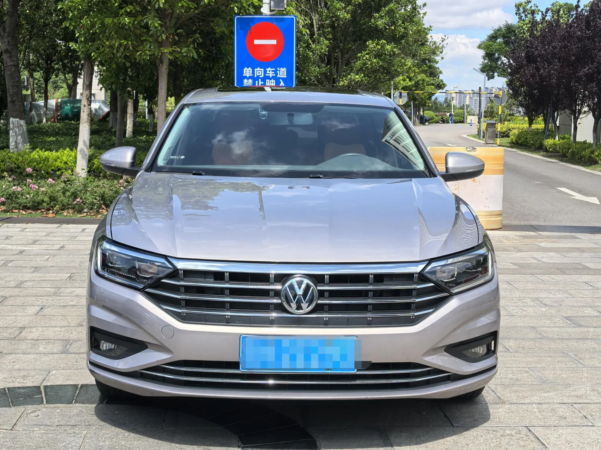 Volkswagen Sagitar 280TSI DSG Beyond Edition
