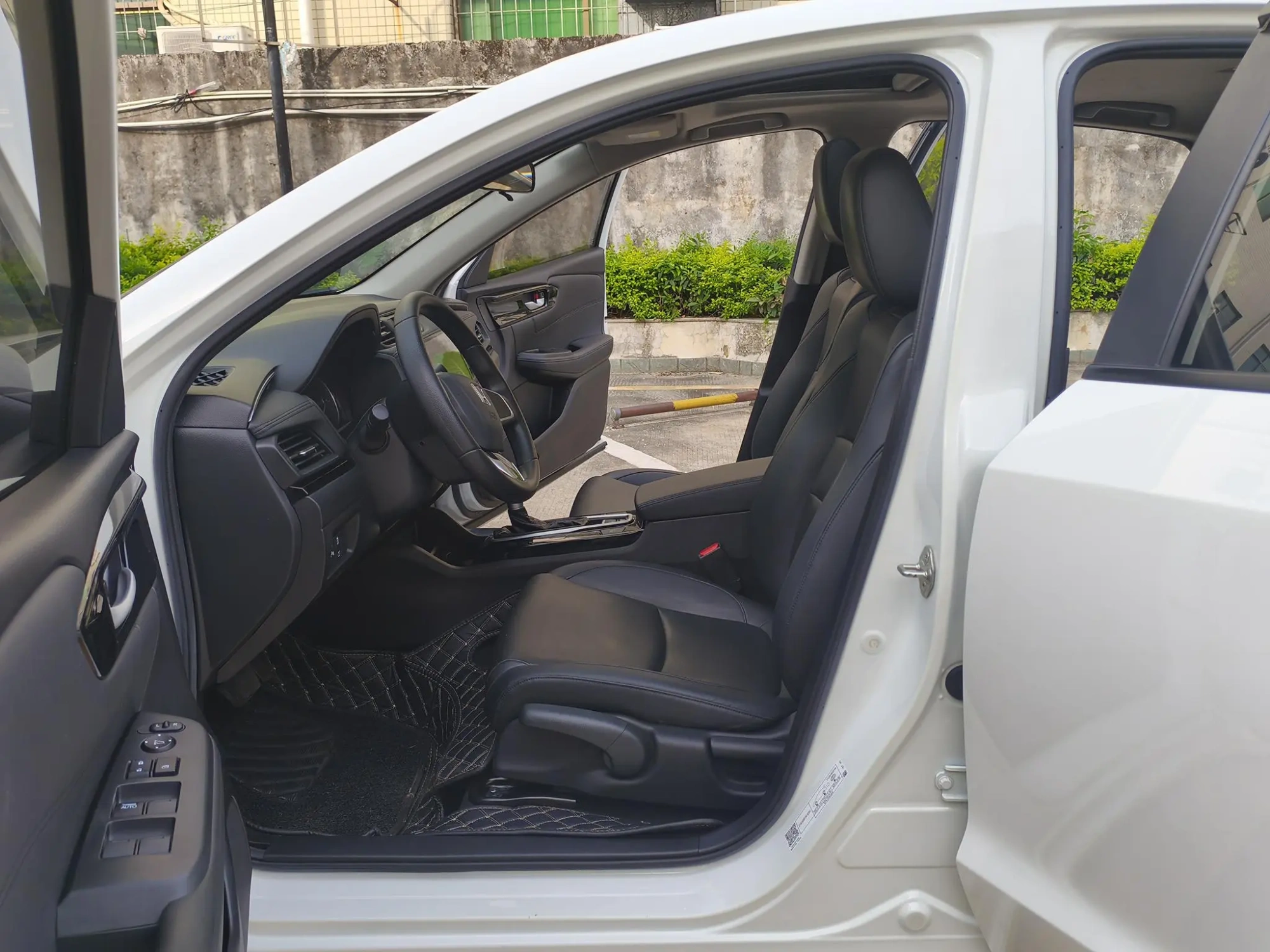 Honda Lingpai 180Turbo CVT Deluxe Edition Country VI