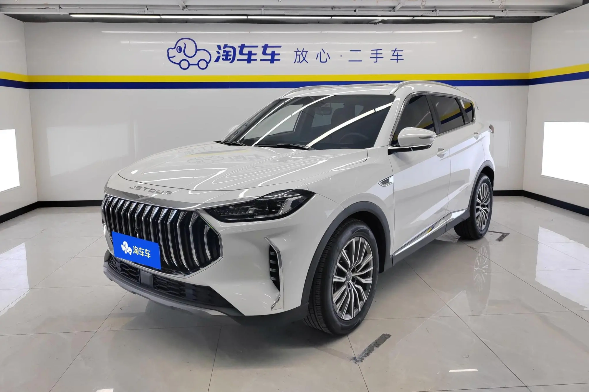 Chery Jetour Jietu X70 PLUS 1.6T DCT Premium Edition 5 Seats