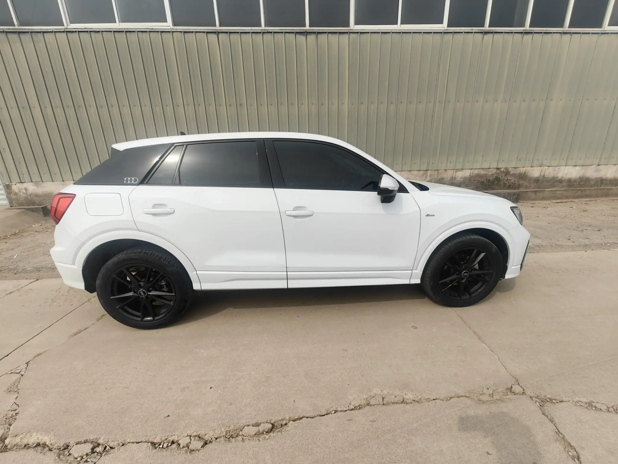 Audi Audi Q2L 35 TFSI aggressive dynamic type
